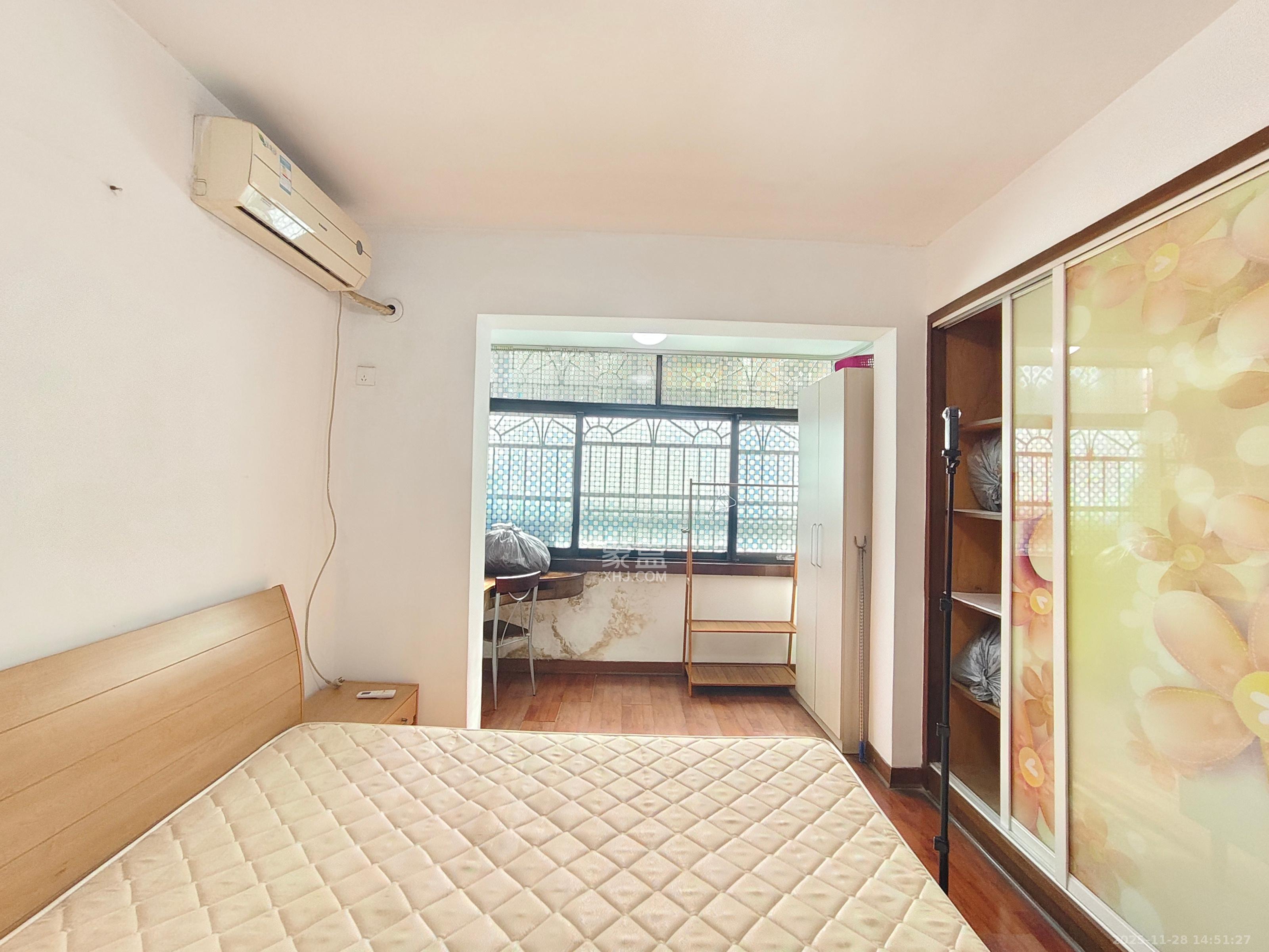 紫薇公寓 2室2厅1卫 1500.0元/月 紫薇公寓 2室2厅1卫 1500.0元/月室内图