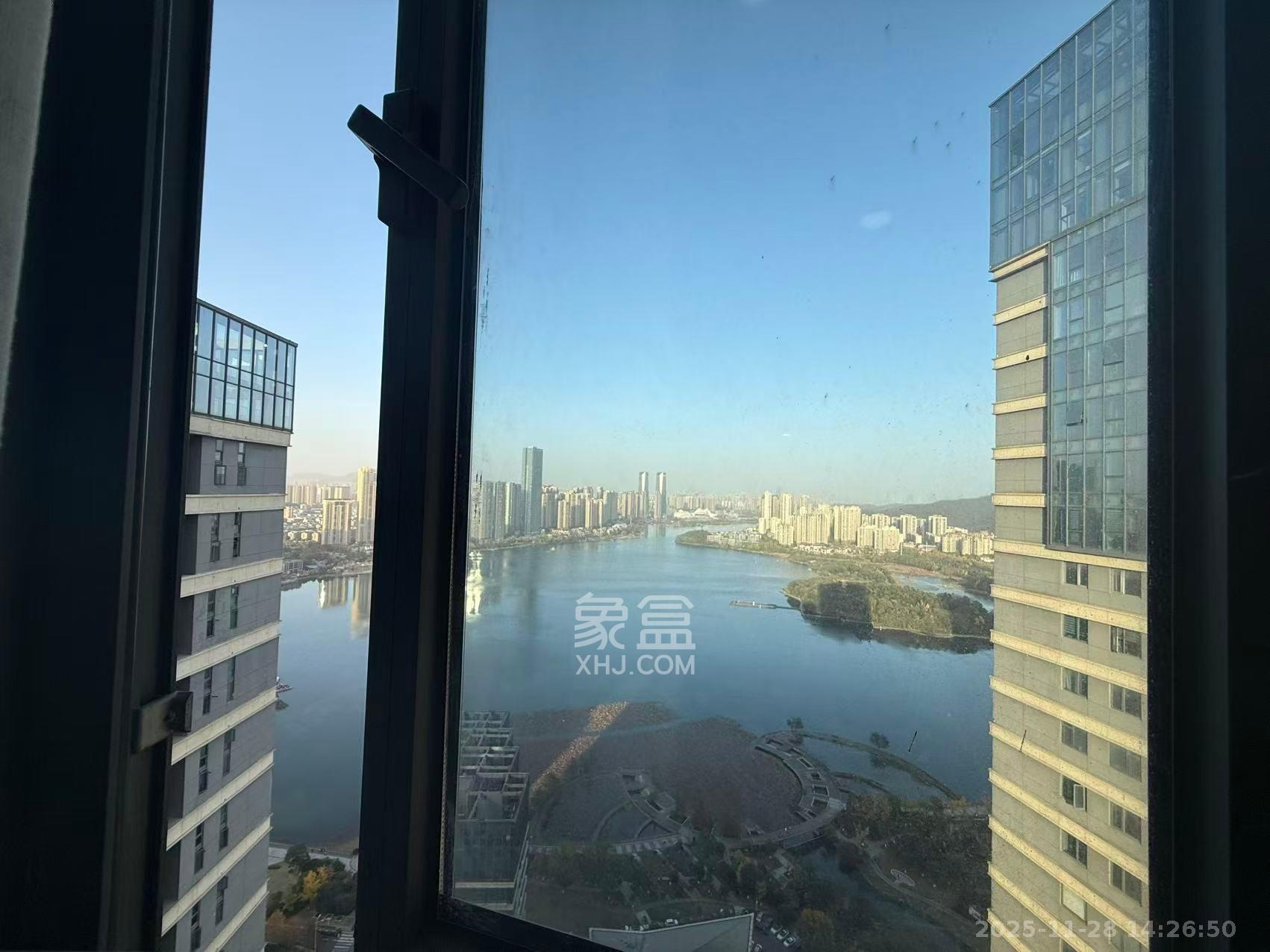 卓越浅水湾  2室2厅1卫    1900.0元/月室内图