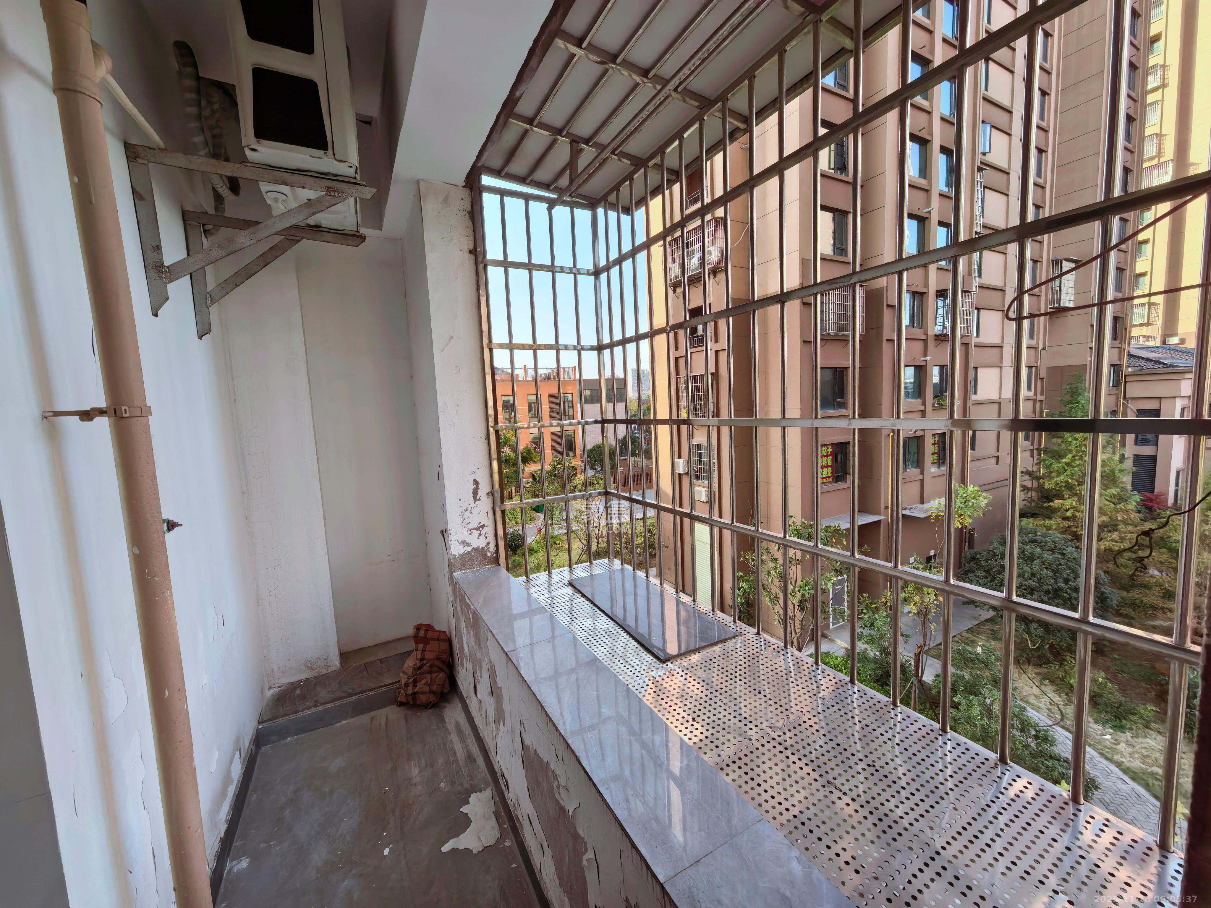 东合新苑 2室2厅1卫 2000.0元/月 东合新苑 2室2厅1卫 2000.0元/月室内图