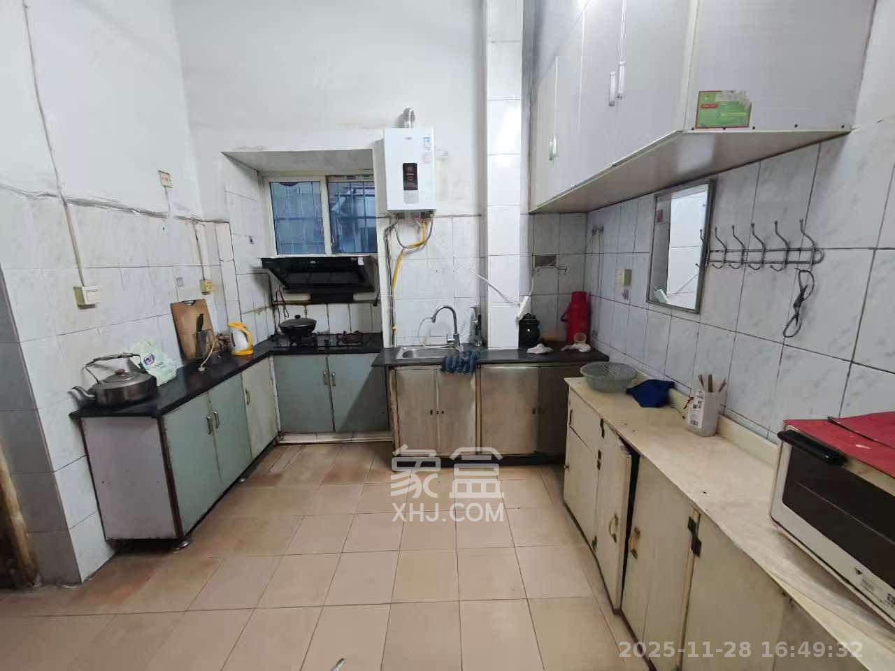 书苑花园(书院花园) 2室1厅1卫 1200.0元/月 书苑花园(书院花园) 2室1厅1卫 1200.0元/月室内图