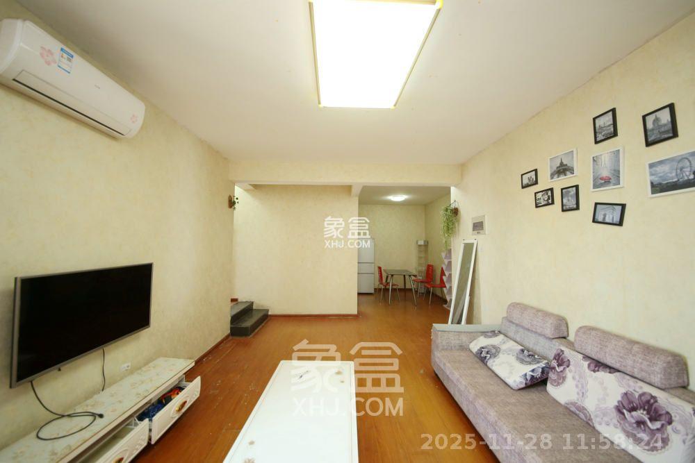 东玺门 2室1厅1卫 2100.0元/月 东玺门 2室1厅1卫 2100.0元/月室内图