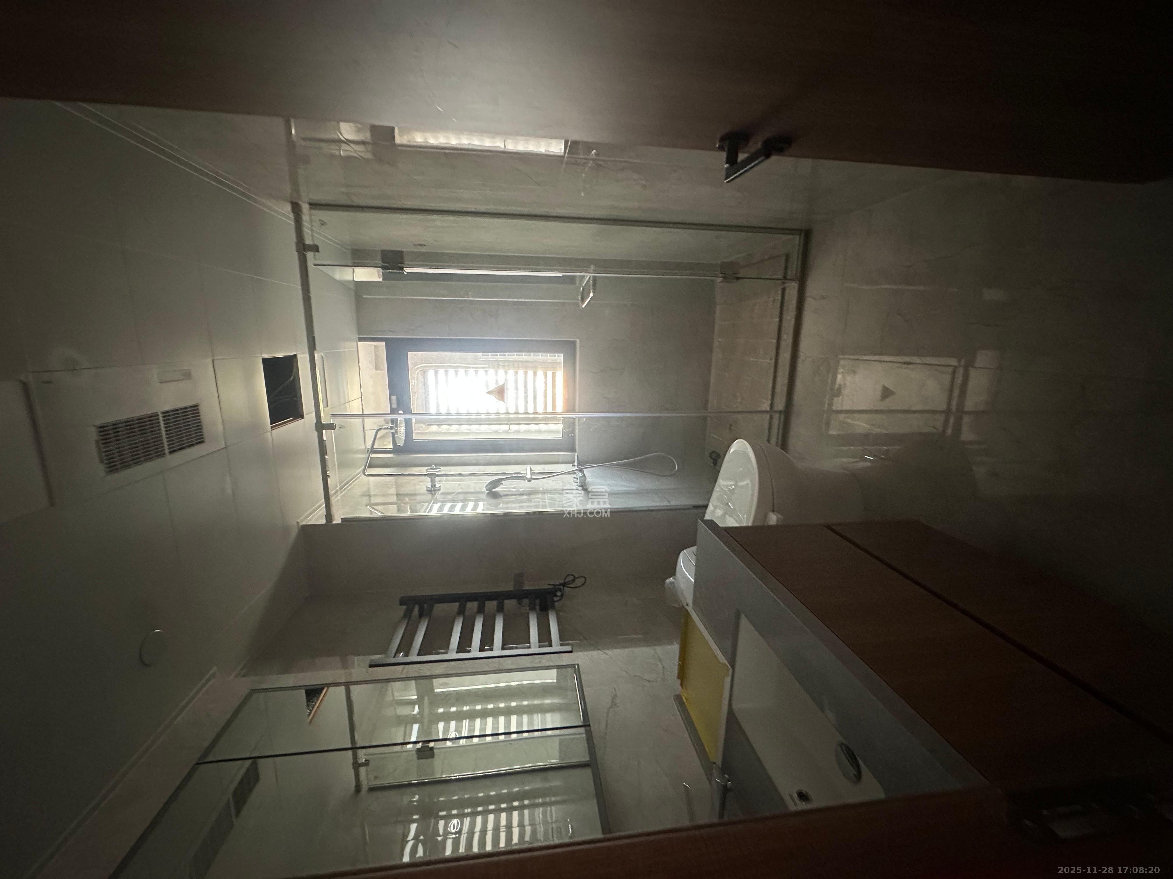 江山印 4室2厅3卫 16000.0元/月 江山印 4室2厅3卫 16000.0元/月室内图