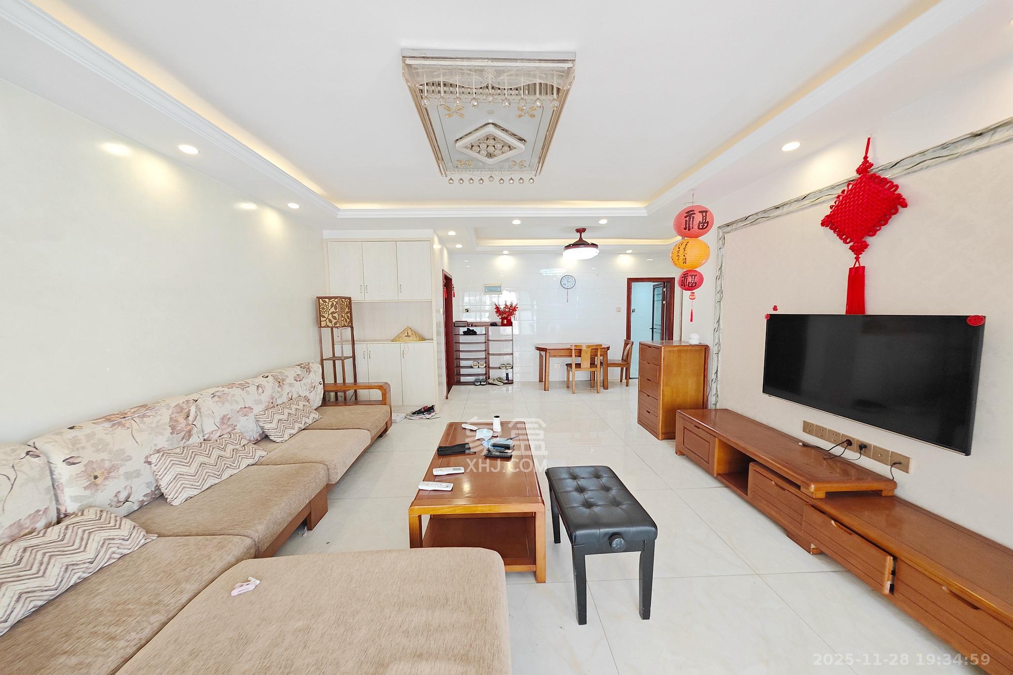 曙光领峰（曙光家园）  2室2厅2卫    100.0万