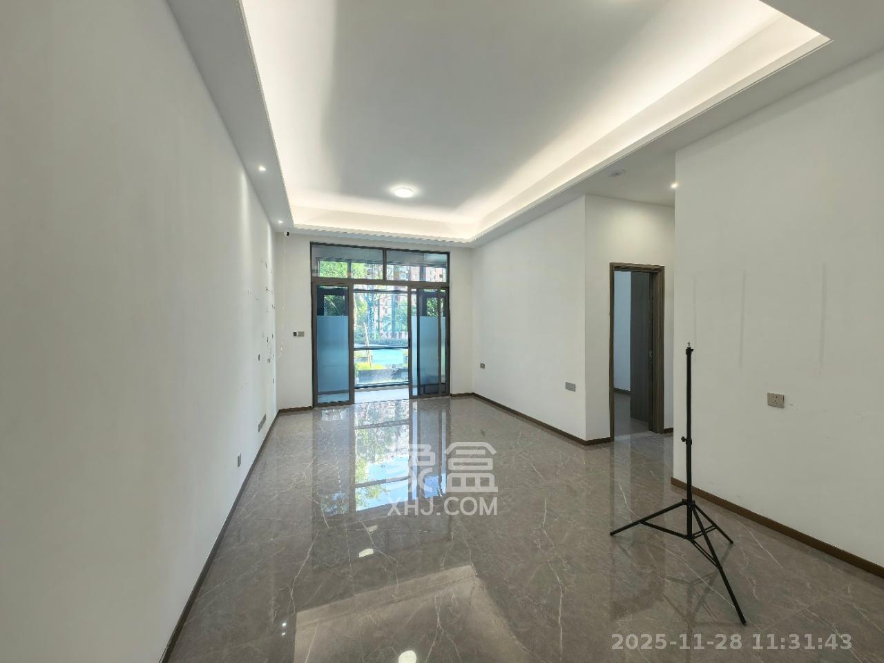 长沙溪山悦  3室2厅2卫    2500.0元/月