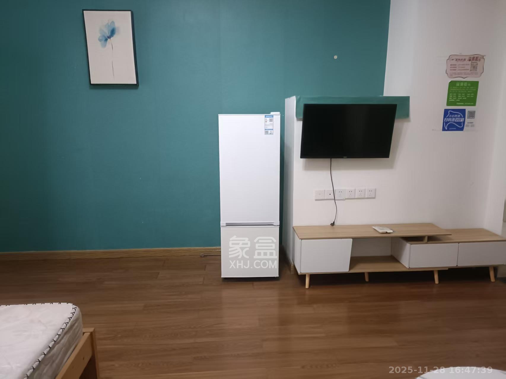 新世界广场 1室1厅1卫 1100.0元/月 新世界广场 1室1厅1卫 1100.0元/月室内图