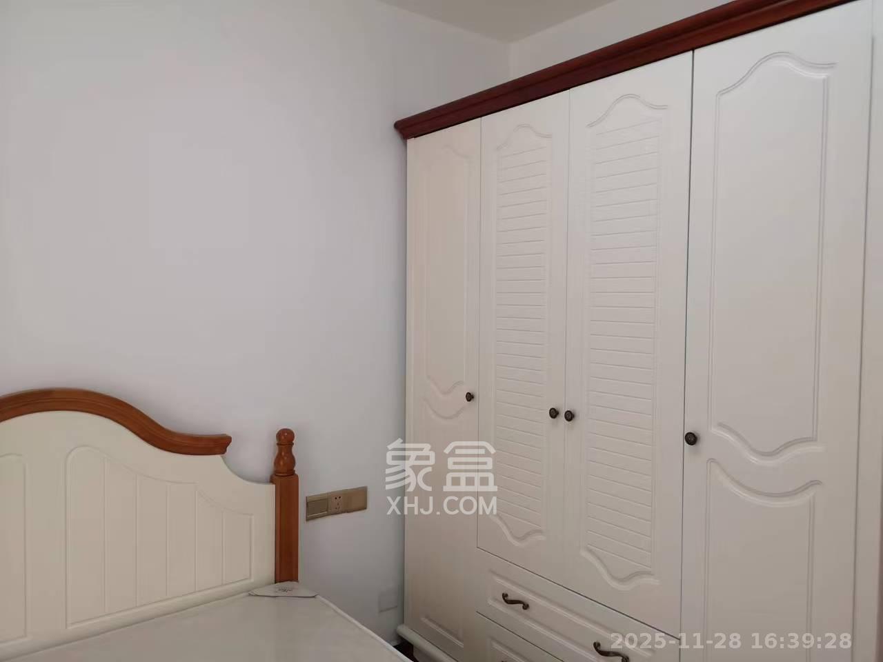 滨江君悦香邸 2室2厅1卫 2500.0元/月 滨江君悦香邸 2室2厅1卫 2500.0元/月室内图