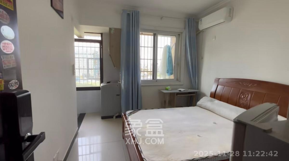 和康园小区 1室1厅1卫 800.0元/月 和康园小区 1室1厅1卫 800.0元/月室内图