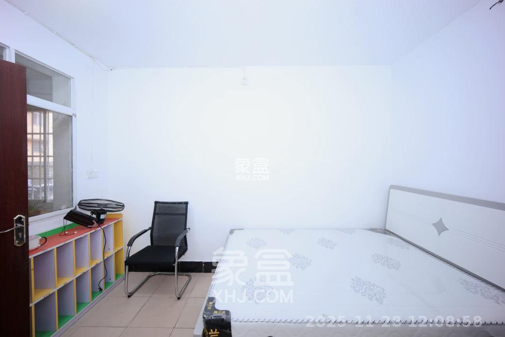 麻园湾  2室2厅1卫    1800.0元/月室内图