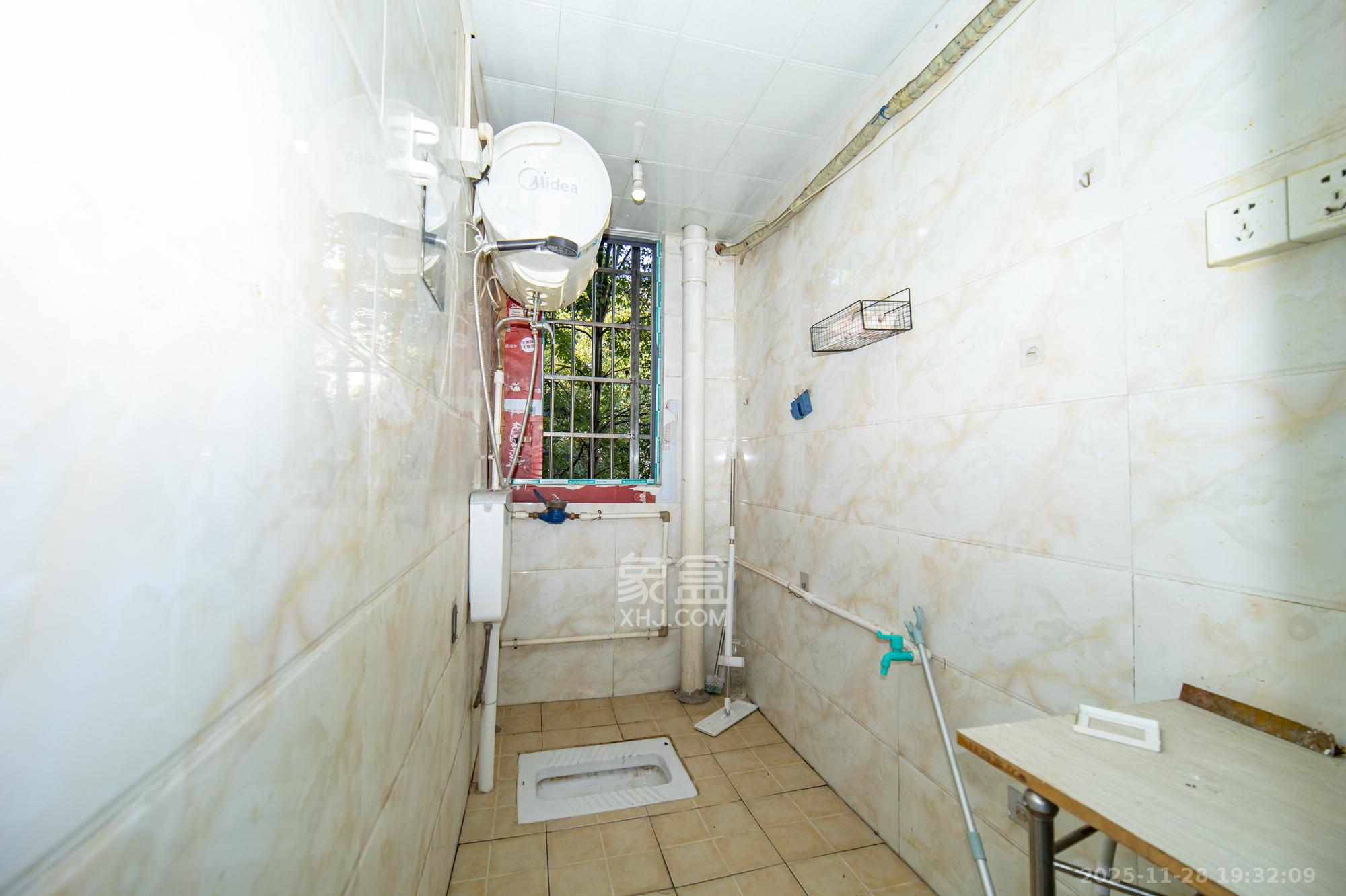 星沙一区 1室0厅0卫 168.0万 星沙一区 1室0厅0卫 168.0万卫生间