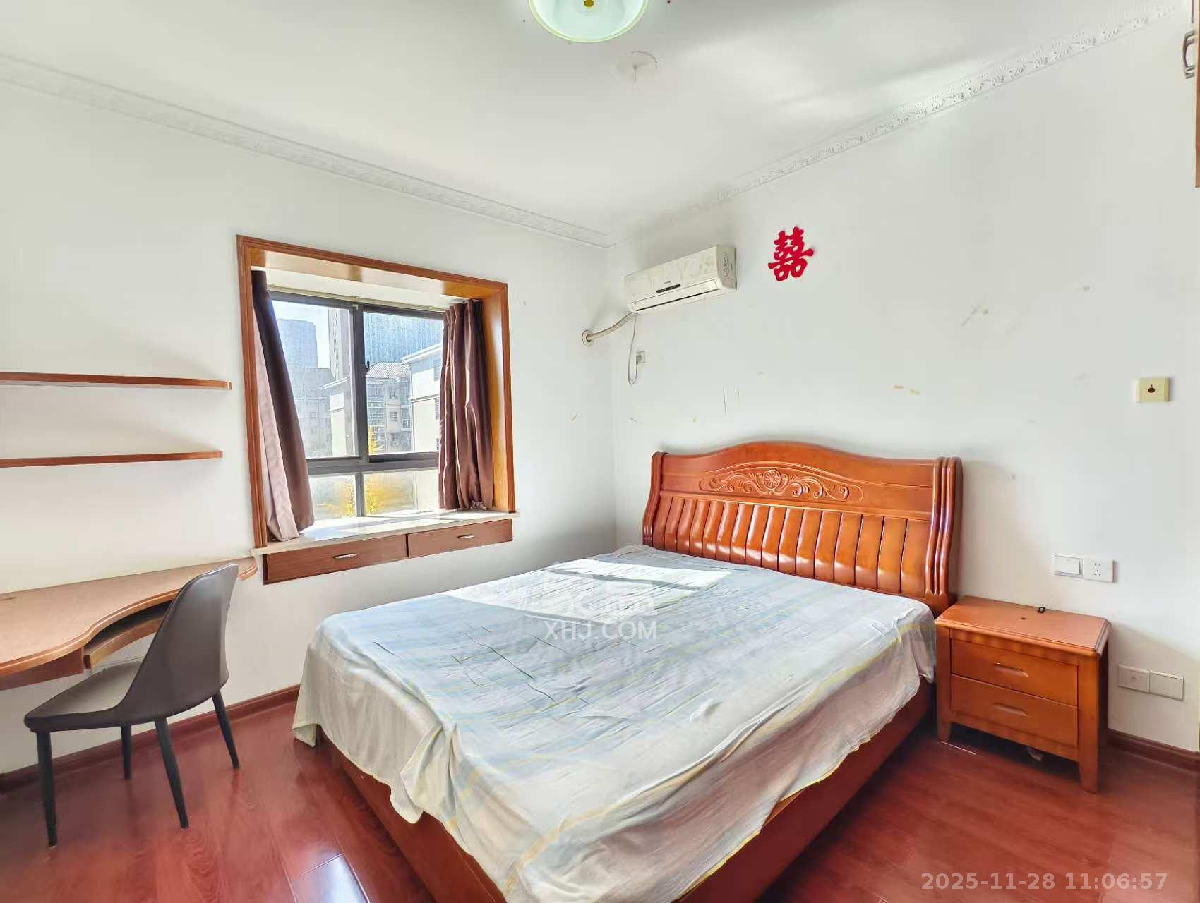 天骄福邸  2室2厅1卫    2500.0元/月