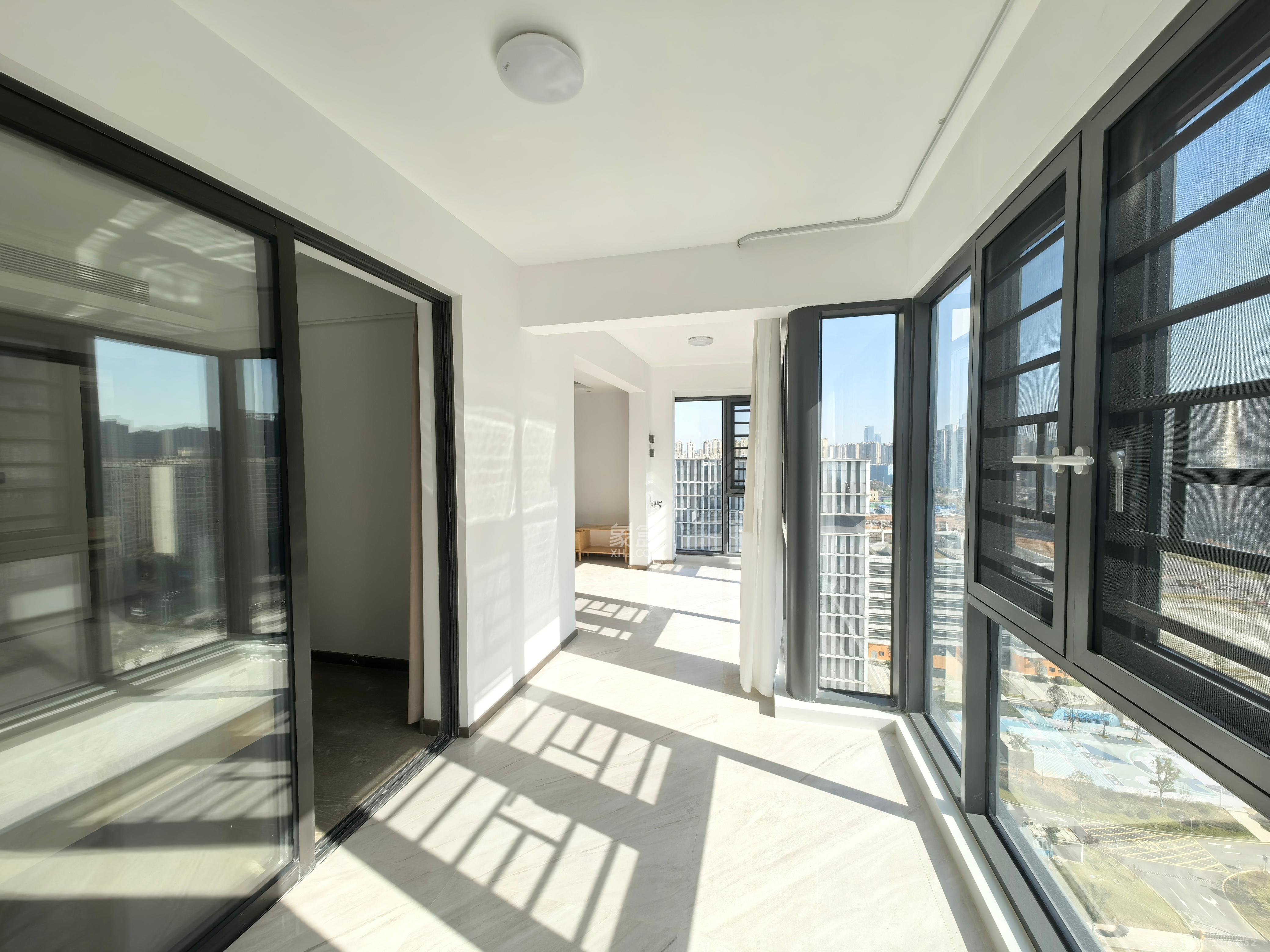 碧桂园博萃梅溪 3室2厅2卫 3500.0元/月 碧桂园博萃梅溪 3室2厅2卫 3500.0元/月室内图