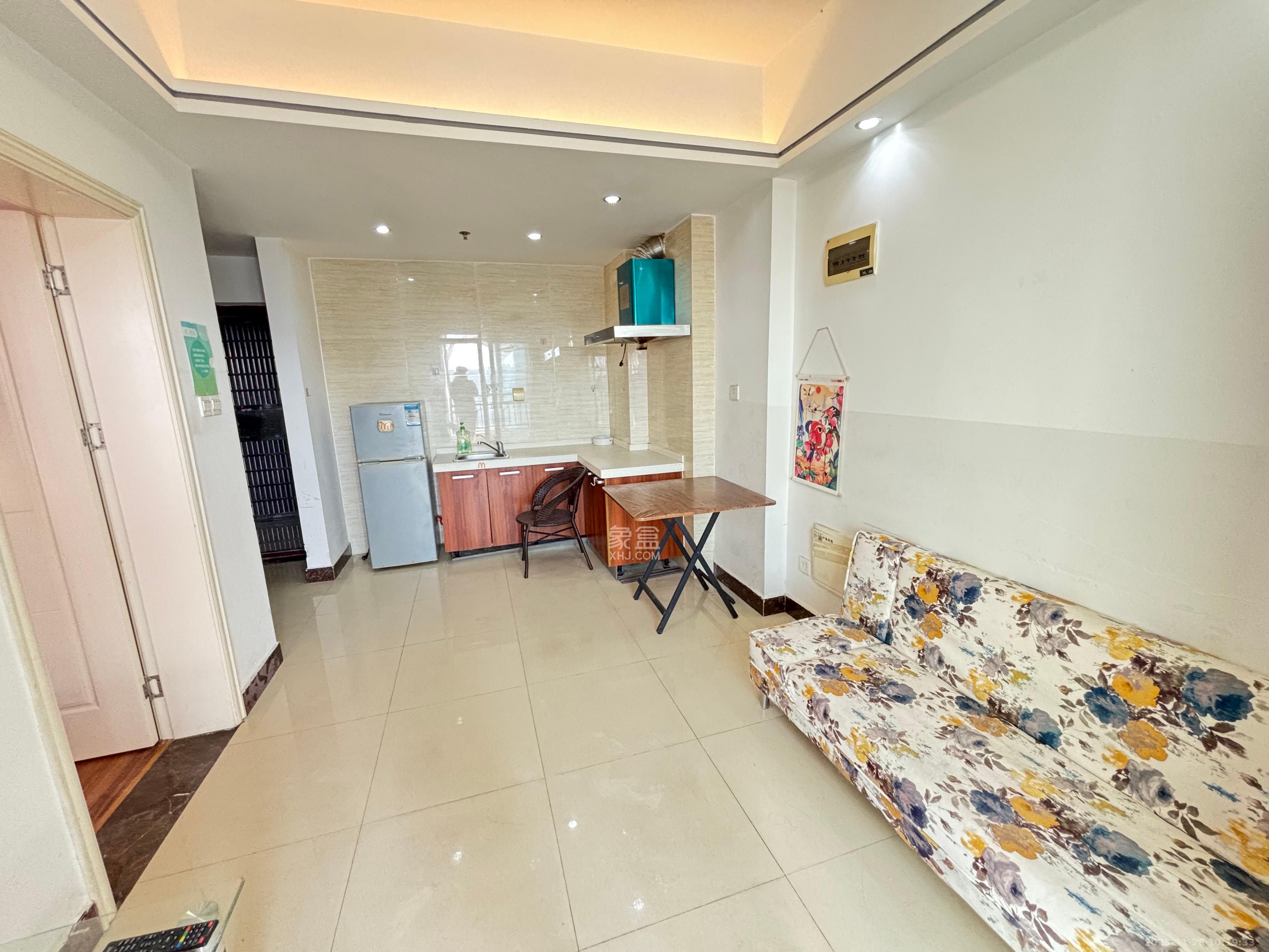 中建木莲工社 1室1厅1卫 1400.0元/月 中建木莲工社 1室1厅1卫 1400.0元/月室内图