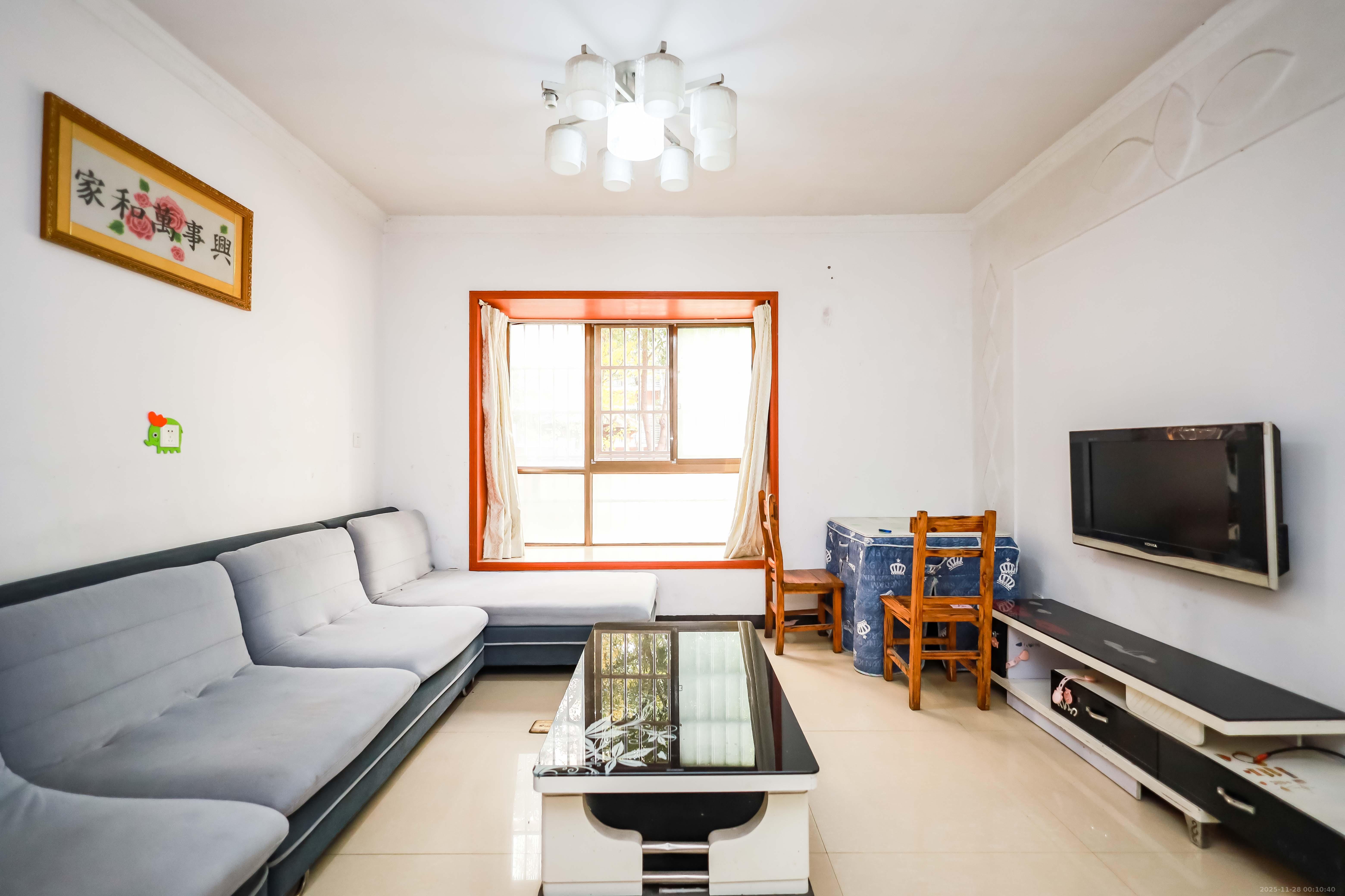 丽都桃源（金峰北院二期）  2室1厅1卫    58.0万