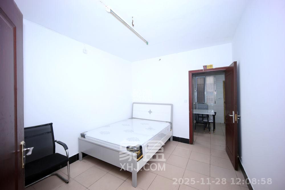 麻园湾 2室2厅1卫 1800.0元/月 麻园湾 2室2厅1卫 1800.0元/月室内图