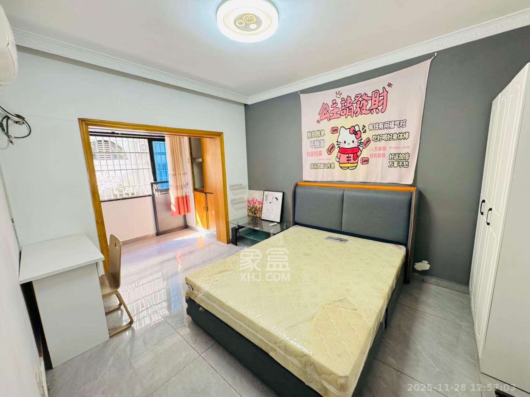 劳动广场消防队宿舍 2室1厅1卫 1700.0元/月 劳动广场消防队宿舍 2室1厅1卫 1700.0元/月室内图