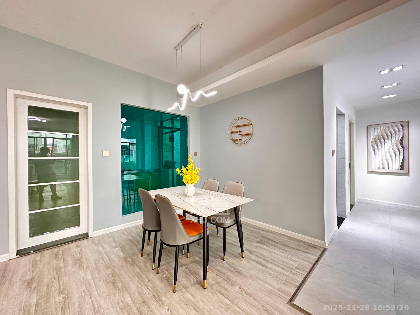 颐美园  3室2厅2卫    3600.0元/月室内图