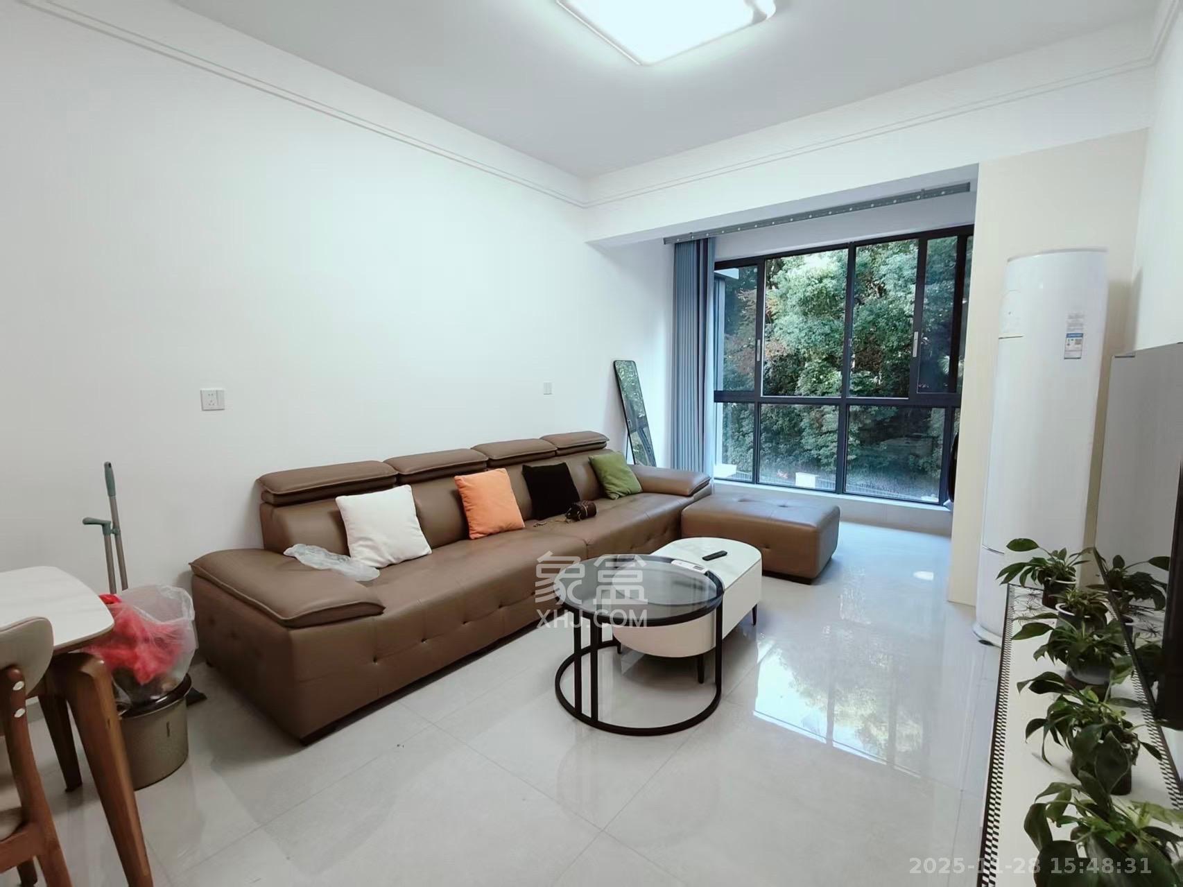 湖湘时代名邸公园壹号  2室1厅1卫    2500.0元/月