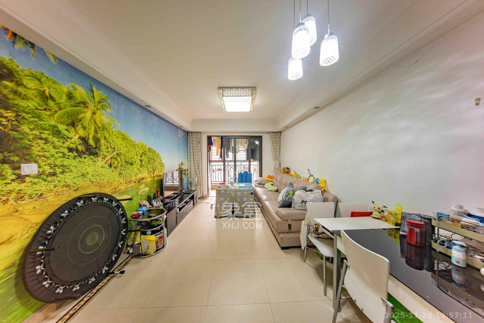 中海国际一期  2室2厅1卫    2000.0元/月