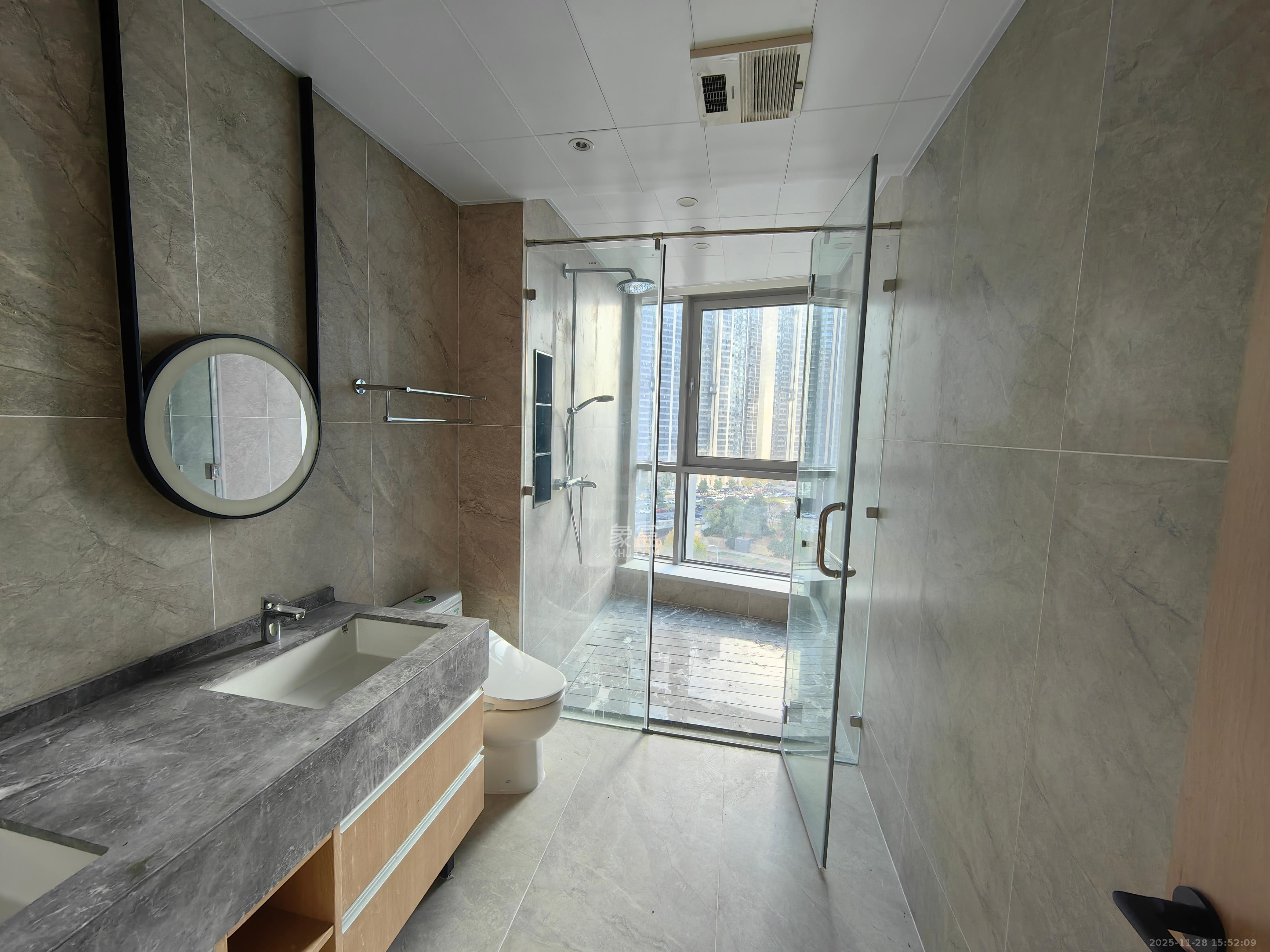 正荣梅溪紫阙台 4室2厅3卫 8500.0元/月 正荣梅溪紫阙台 4室2厅3卫 8500.0元/月室内图