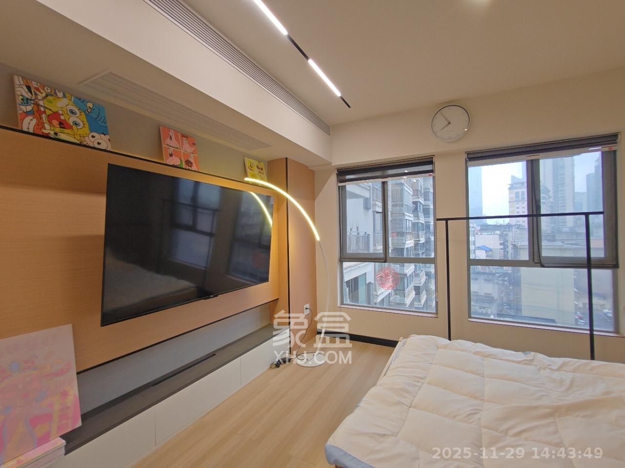 东宸19公馆  1室1厅1卫    1600.0元/月