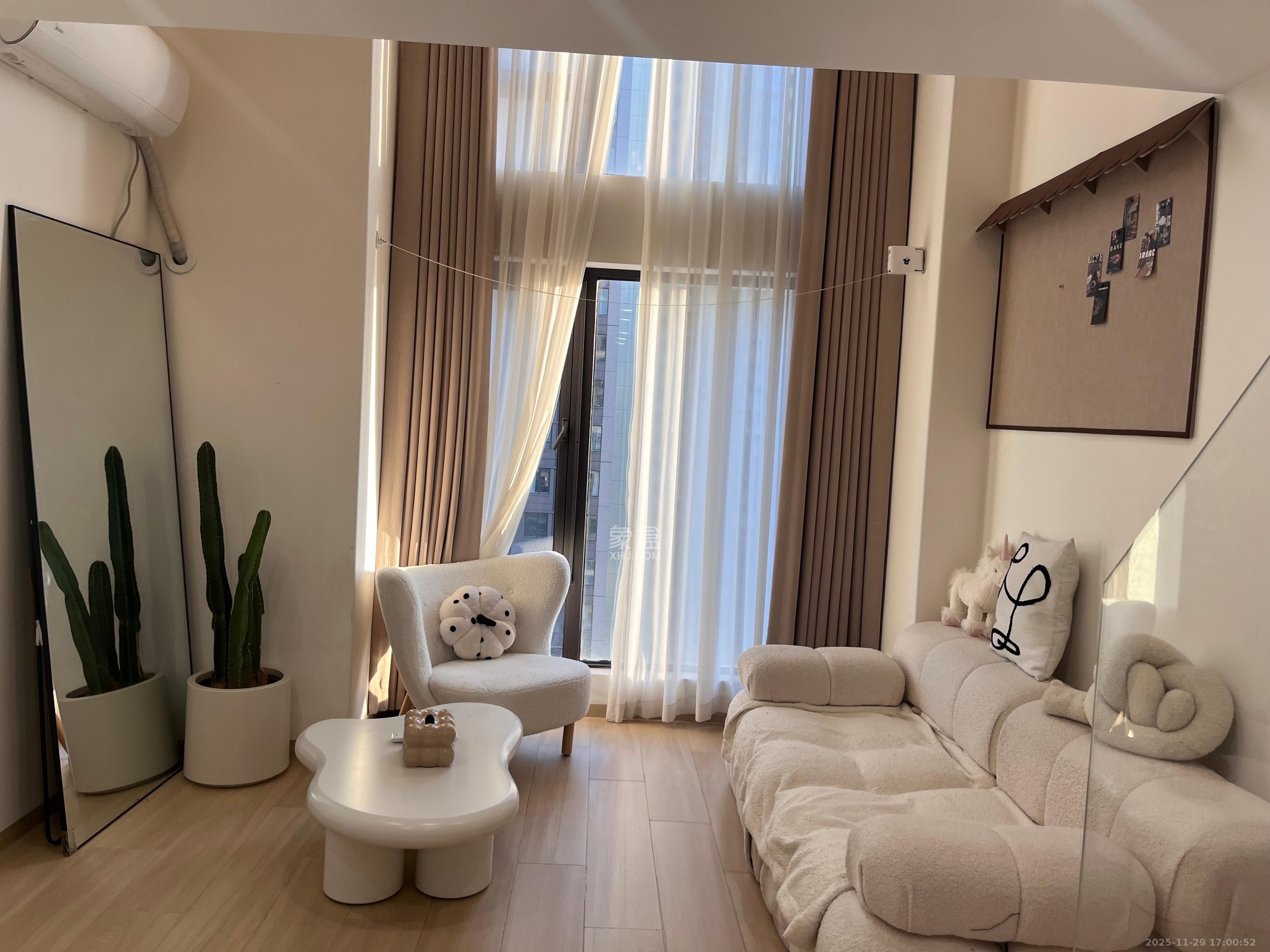 卓越江岸 2室1厅1卫 2600.0元/月 卓越江岸 2室1厅1卫 2600.0元/月室内图