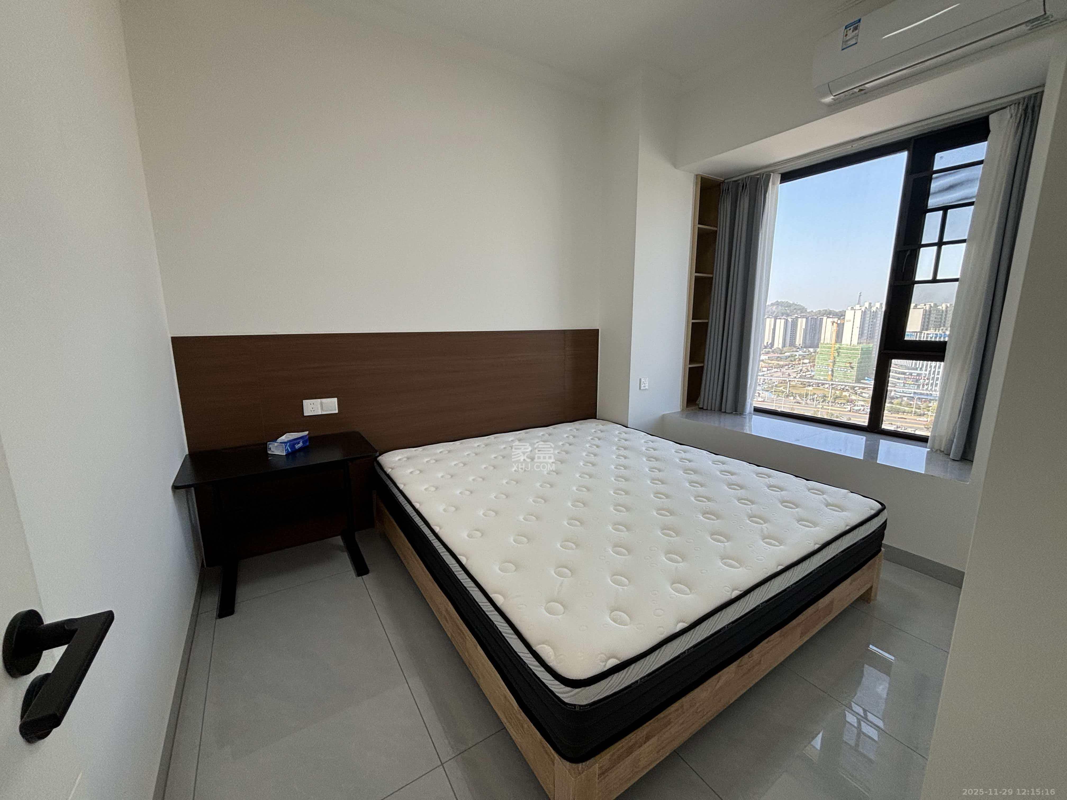 蓝光雍锦半岛   65.41㎡      1900.0元/月室内图