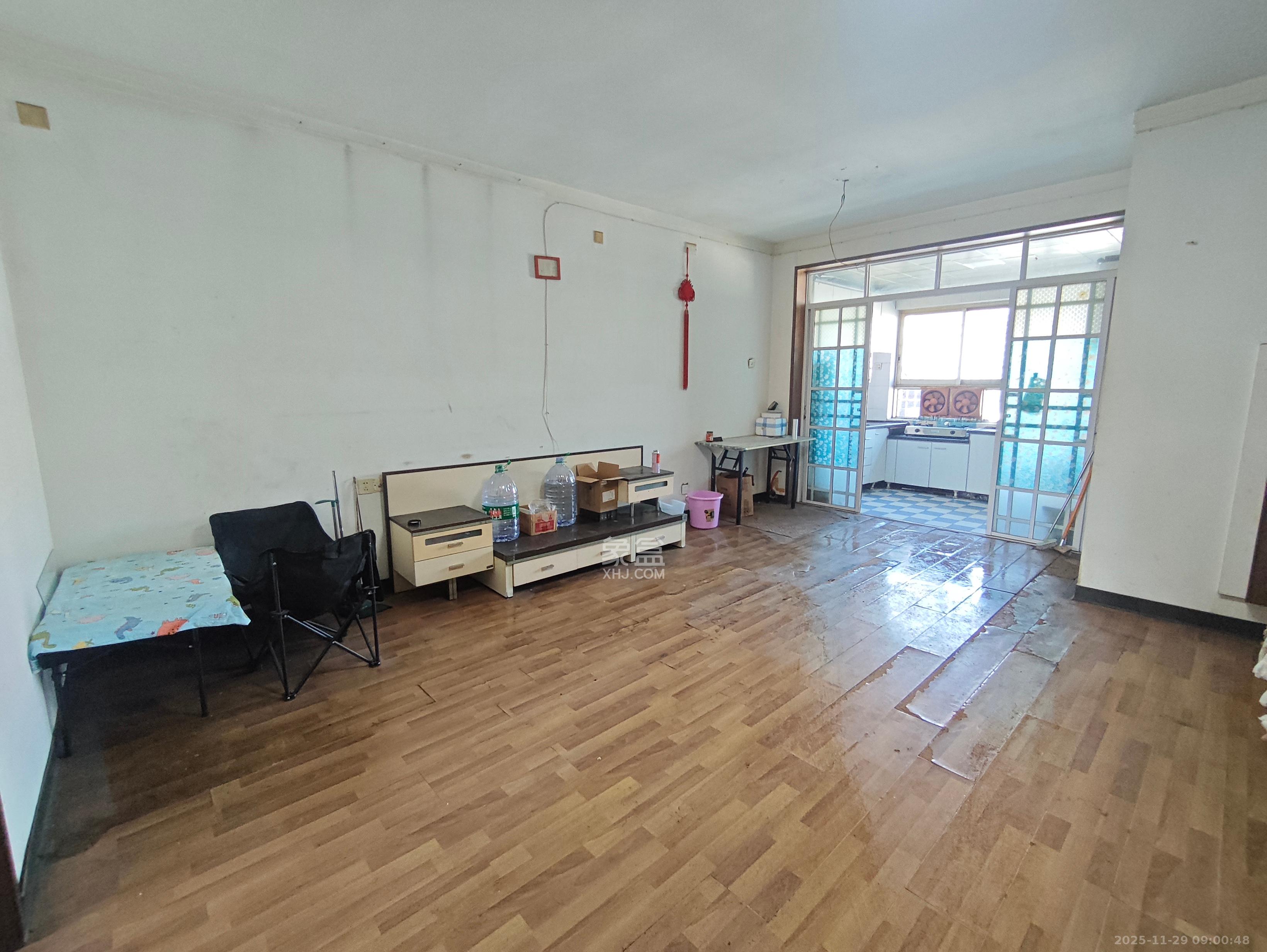 湖南省轻工业品进出口公司宿舍/外贸宿舍  2室1厅1卫    1500.0元/月室内图