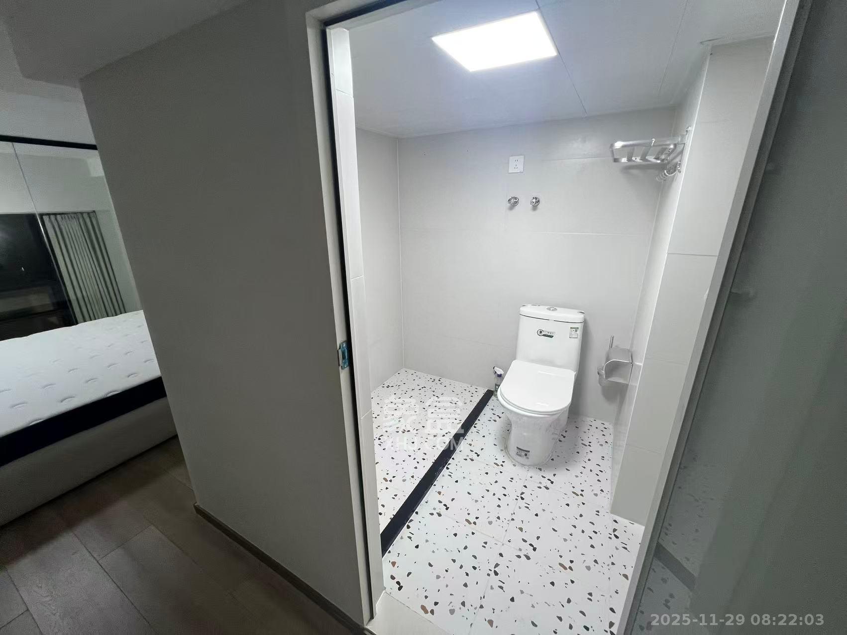 珠江花城好世界  3室1厅2卫    3100.0元/月室内图