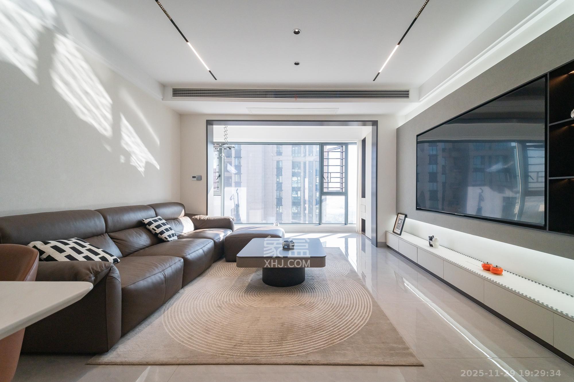 中梁正荣府  4室2厅1卫    116.0万