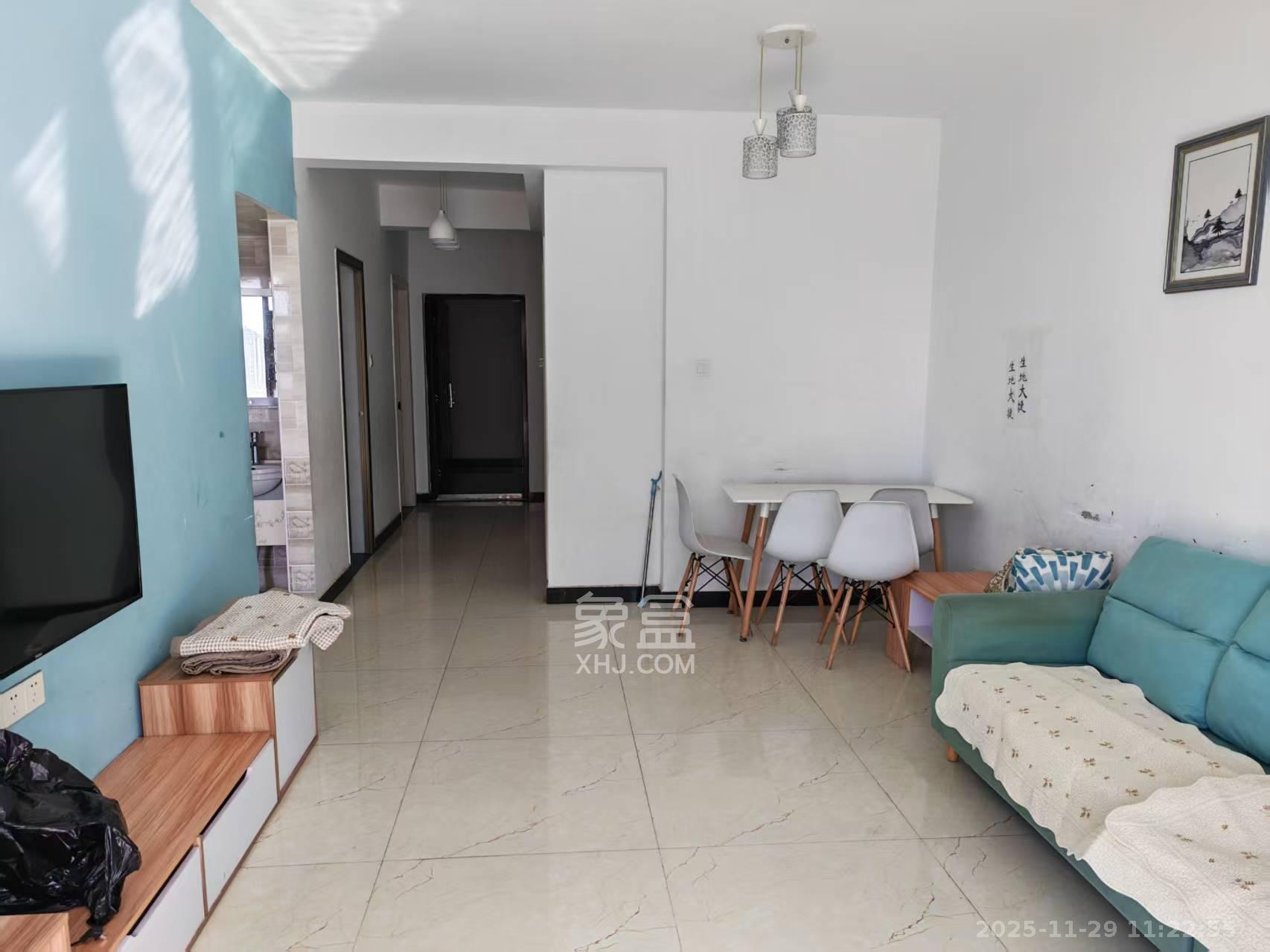 福天藏郡院子  3室2厅1卫    1800.0元/月室内图