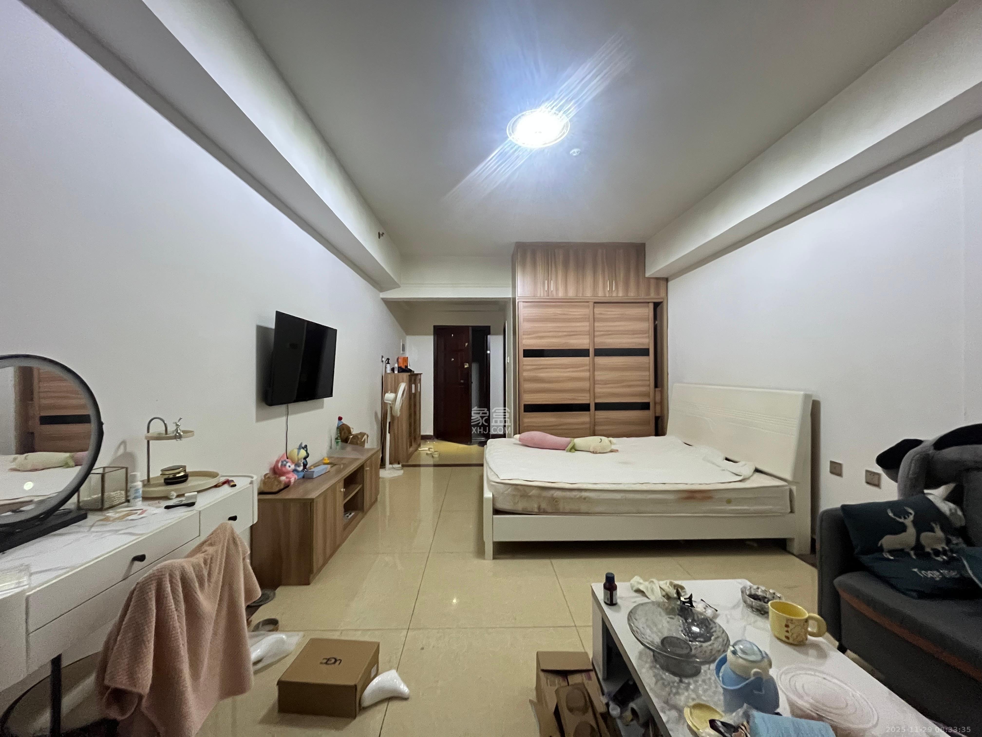 东塘瑞府 1室1厅1卫 1800.0元/月 东塘瑞府 1室1厅1卫 1800.0元/月室内图