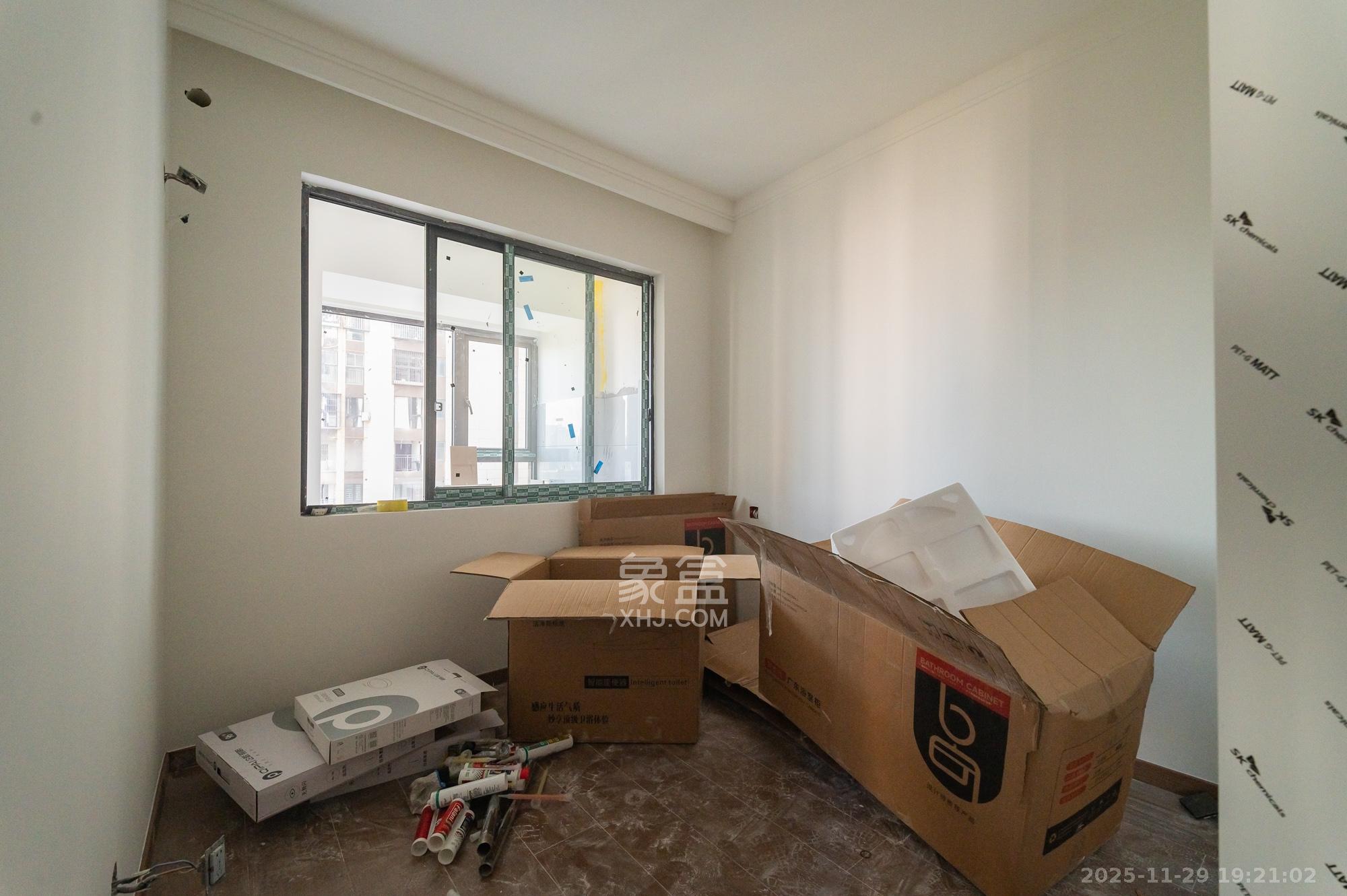 星湖湾一期高层 4室2厅2卫 106.8万 星湖湾一期高层 4室2厅2卫 106.8万其他