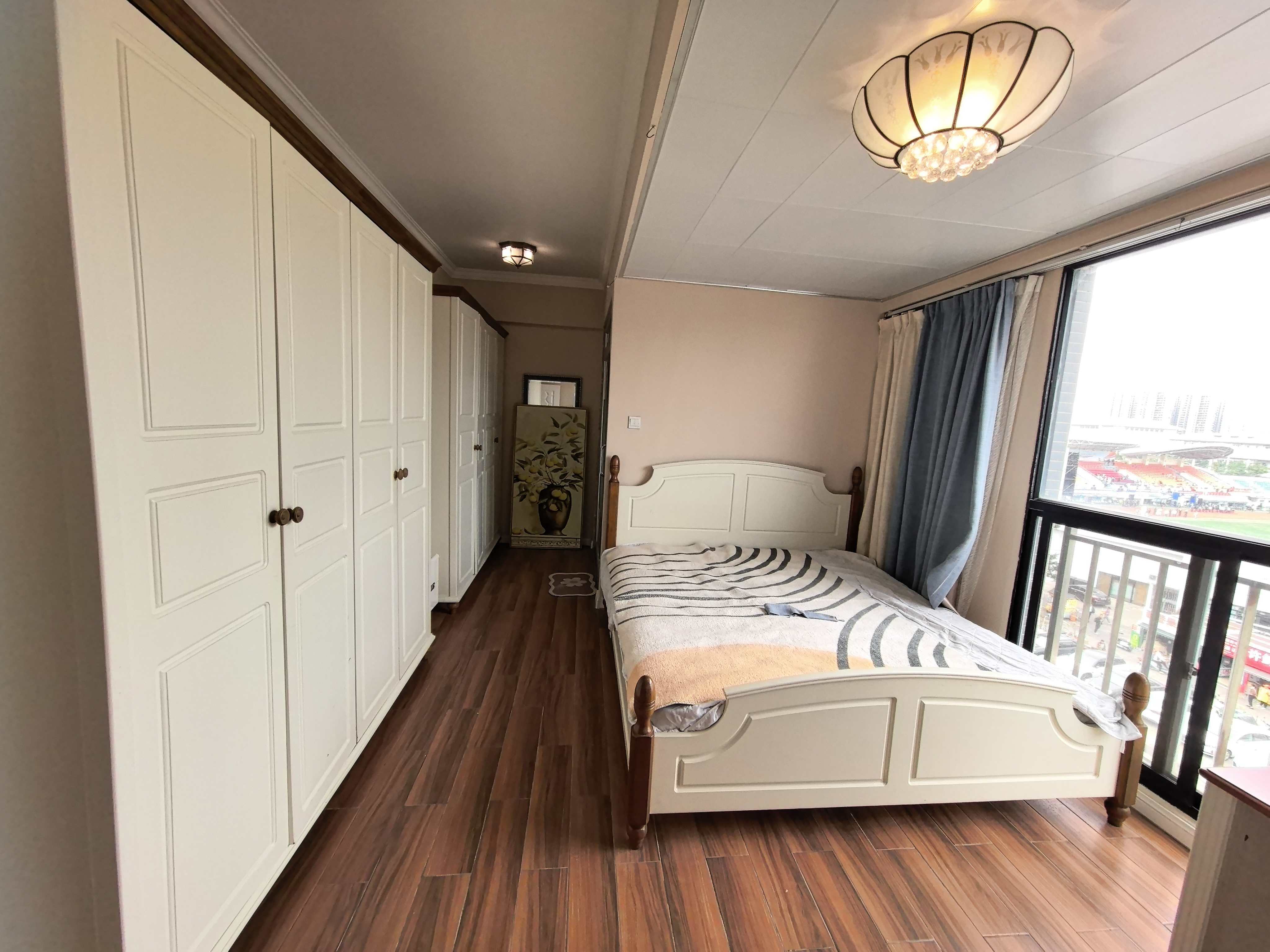 锦江丽都  3室2厅1卫    3000.0元/月室内图