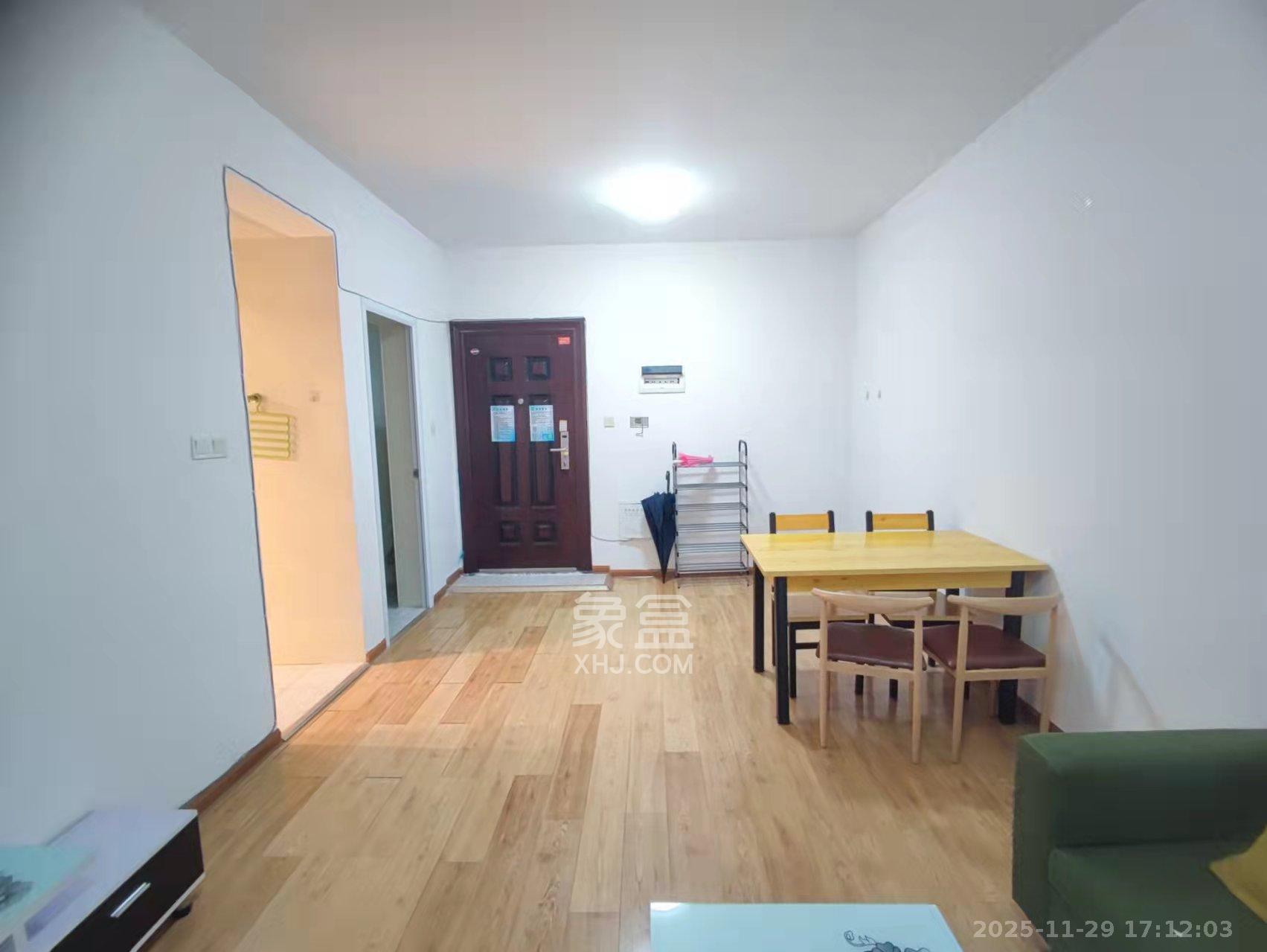 安泰嘉园（湘府邻伴）  2室2厅1卫    2100.0元/月户型图