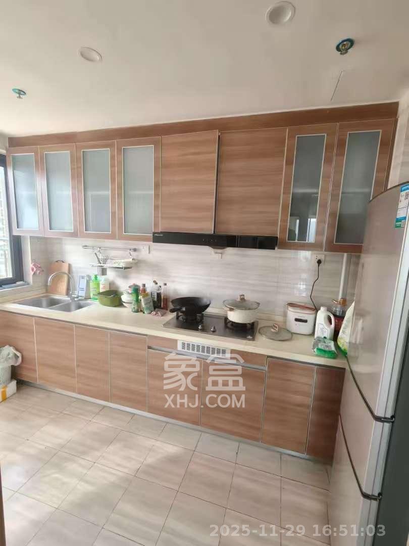 恒大国际广场 2室1厅1卫 2300.0元/月 恒大国际广场 2室1厅1卫 2300.0元/月室内图