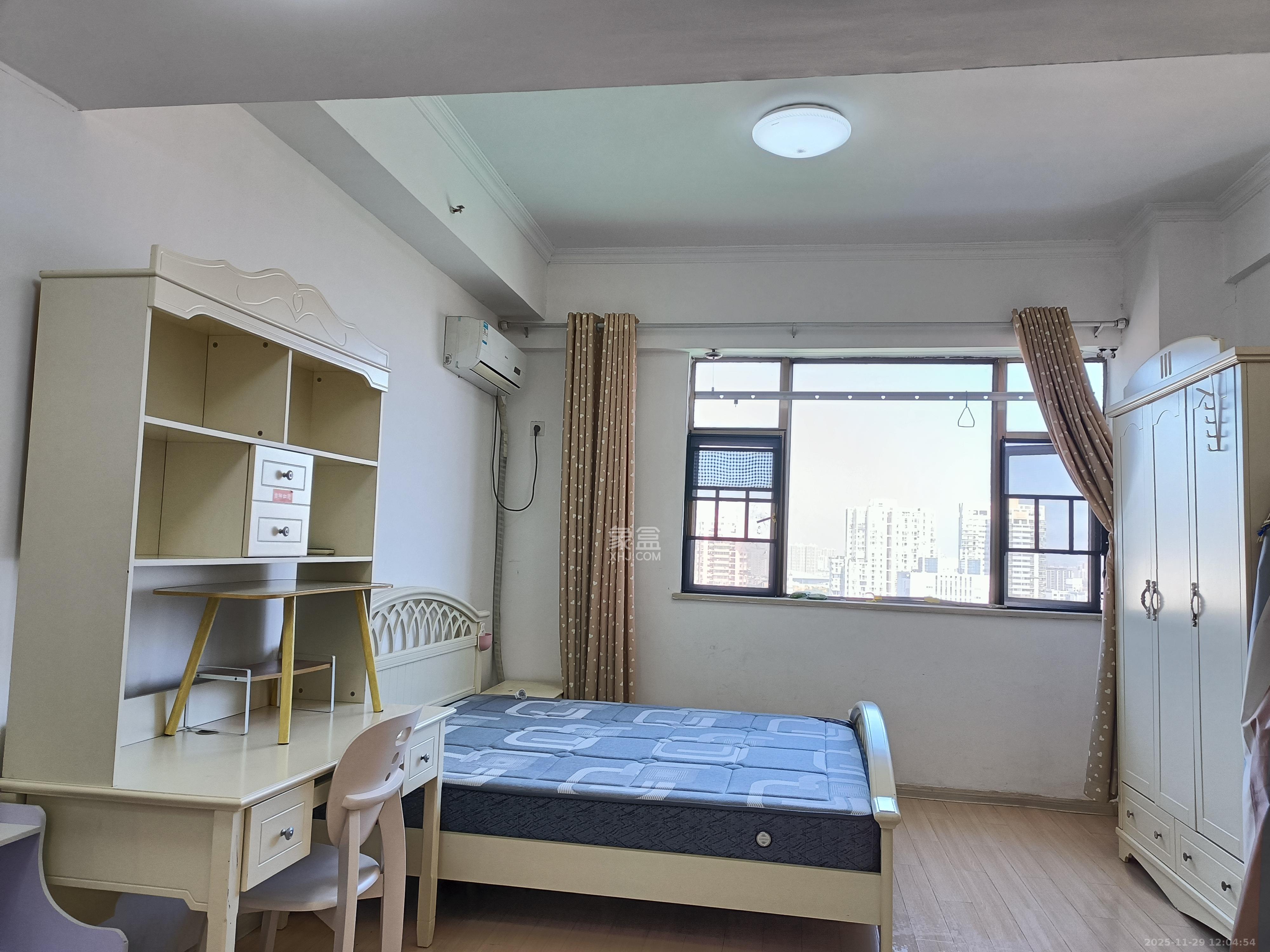 昊天大厦  1室1厅1卫    2000.0元/月室内图