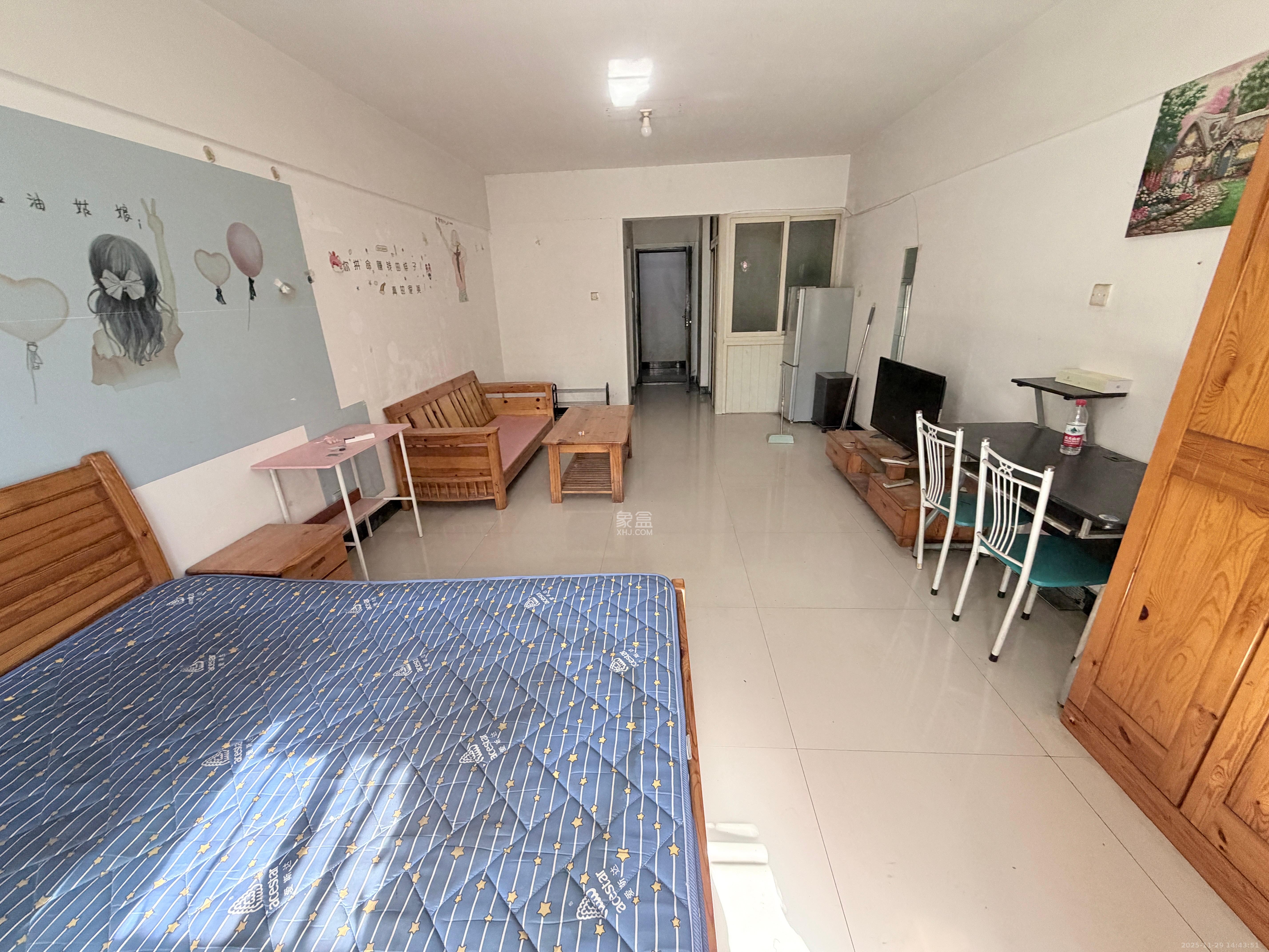 东方公寓  1室0厅1卫    1100.0元/月室内图