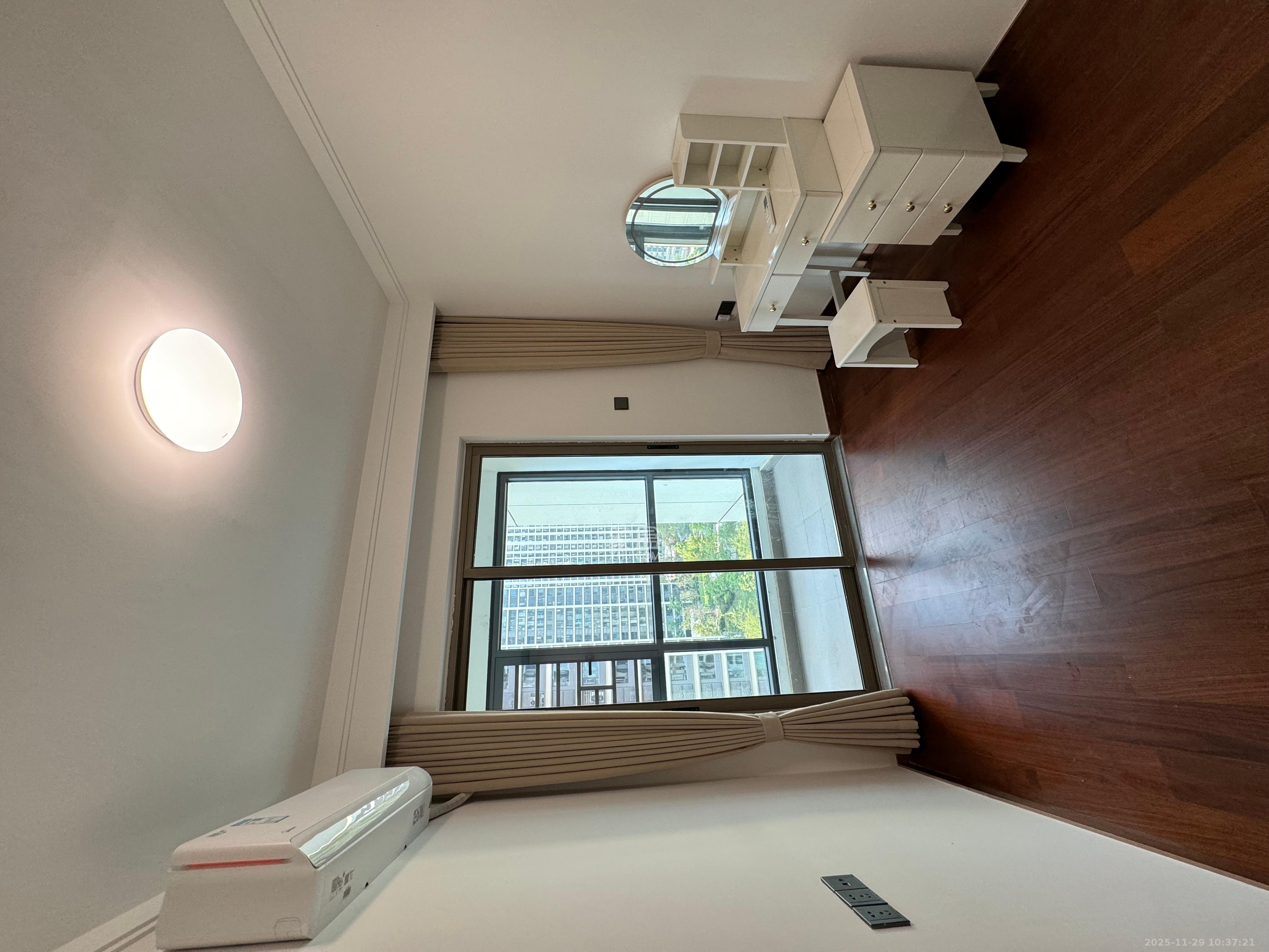 旭辉雨花郡  4室2厅2卫    4400.0元/月室内图