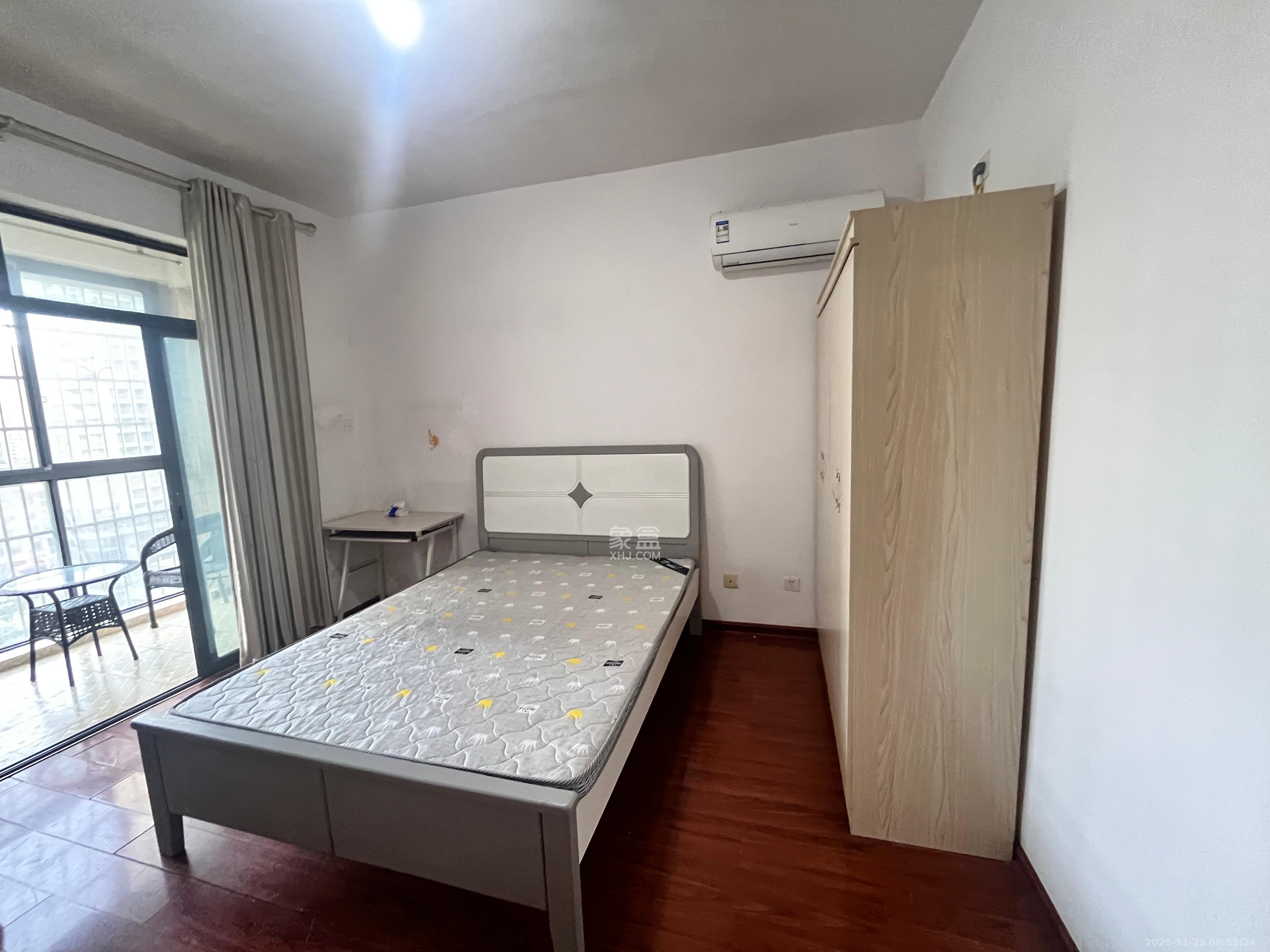 茶山馨苑 2室2厅1卫 2100.0元/月 茶山馨苑 2室2厅1卫 2100.0元/月室内图