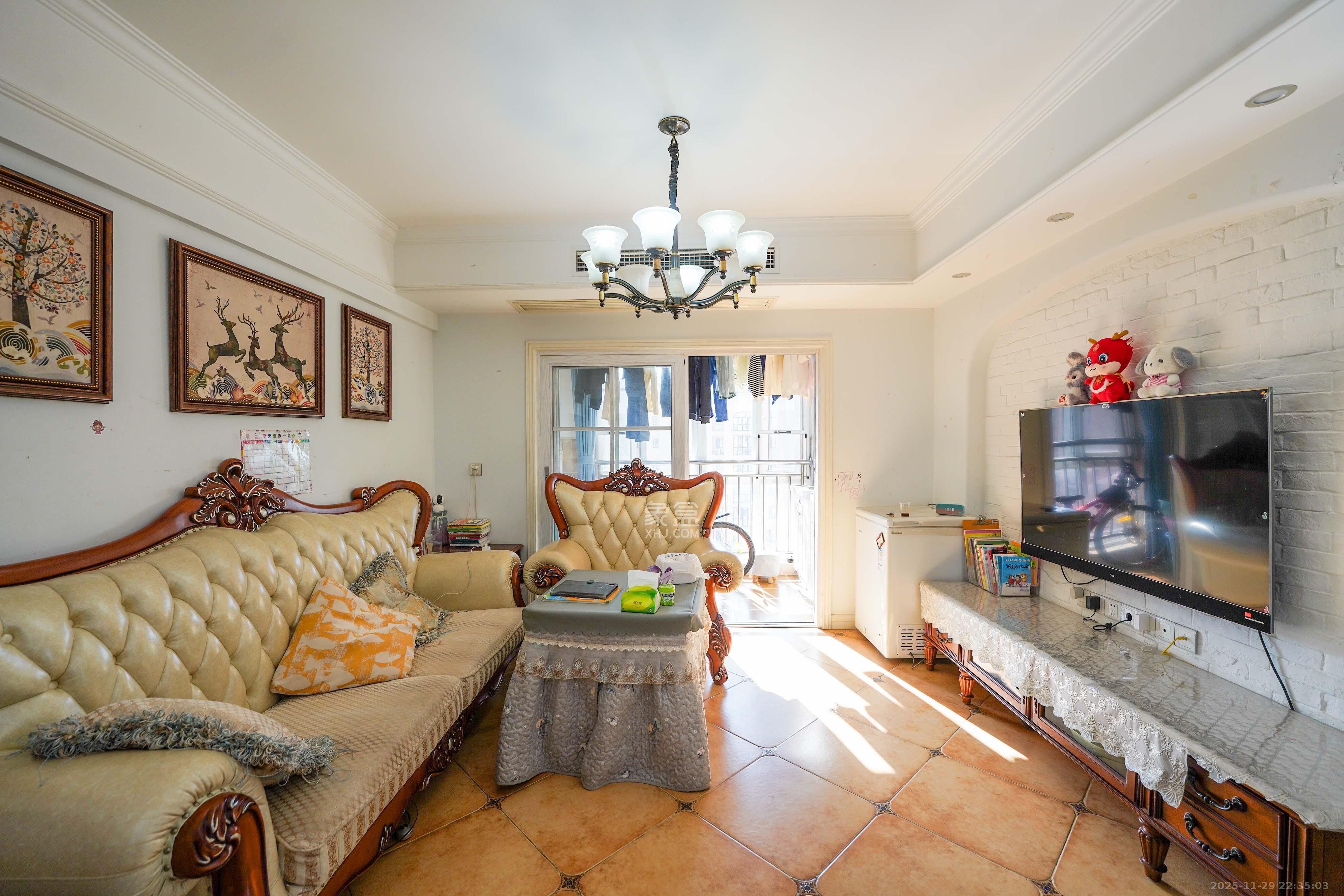 丽发新城  3室2厅1卫    73.8万