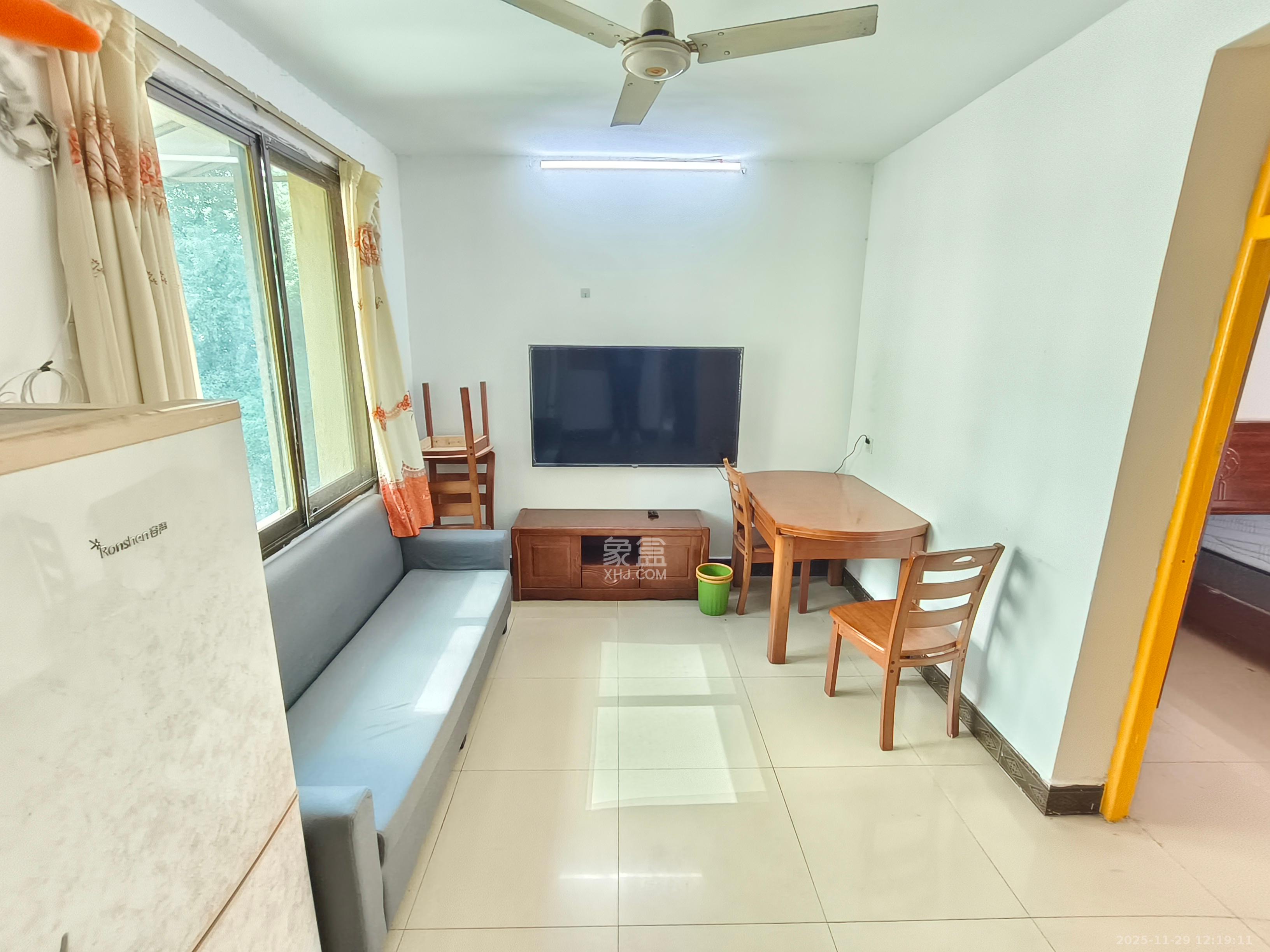 枫林小区  1室1厅1卫    1500.0元/月