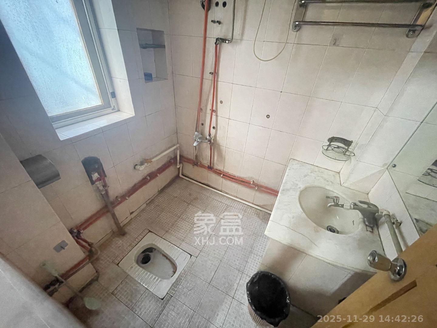 南园小区  2室2厅1卫    1500.0元/月室内图