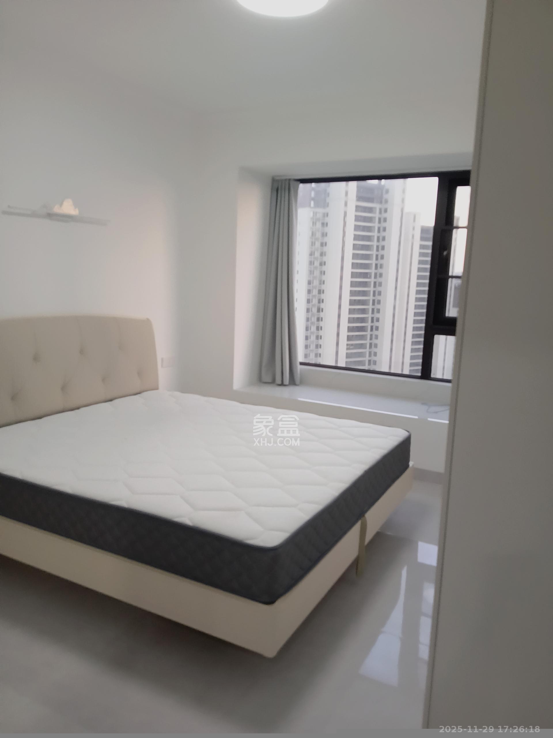 远洋红星天铂一期  4室2厅2卫    3000.0元/月