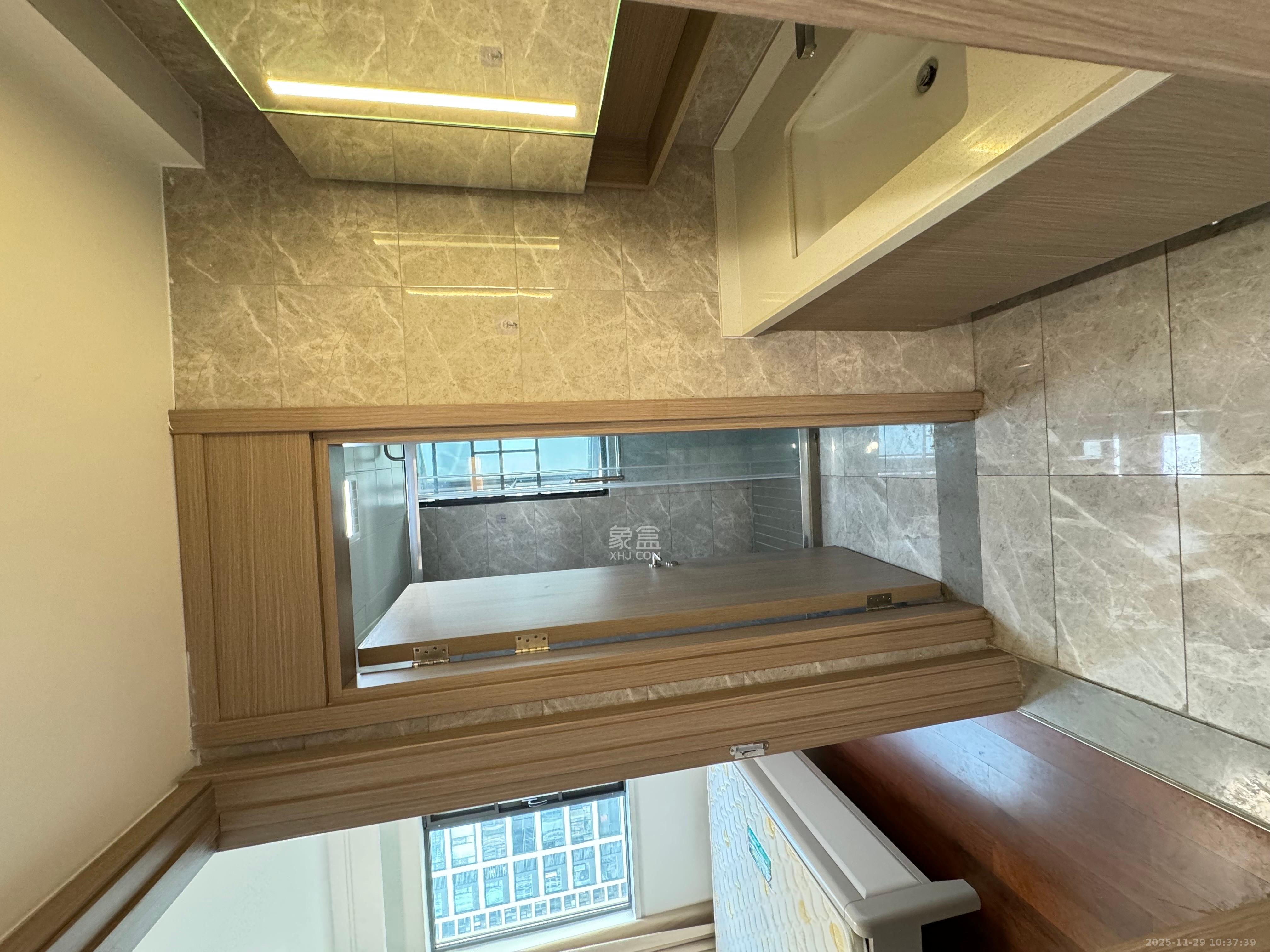 旭辉雨花郡  4室2厅2卫    4400.0元/月室内图