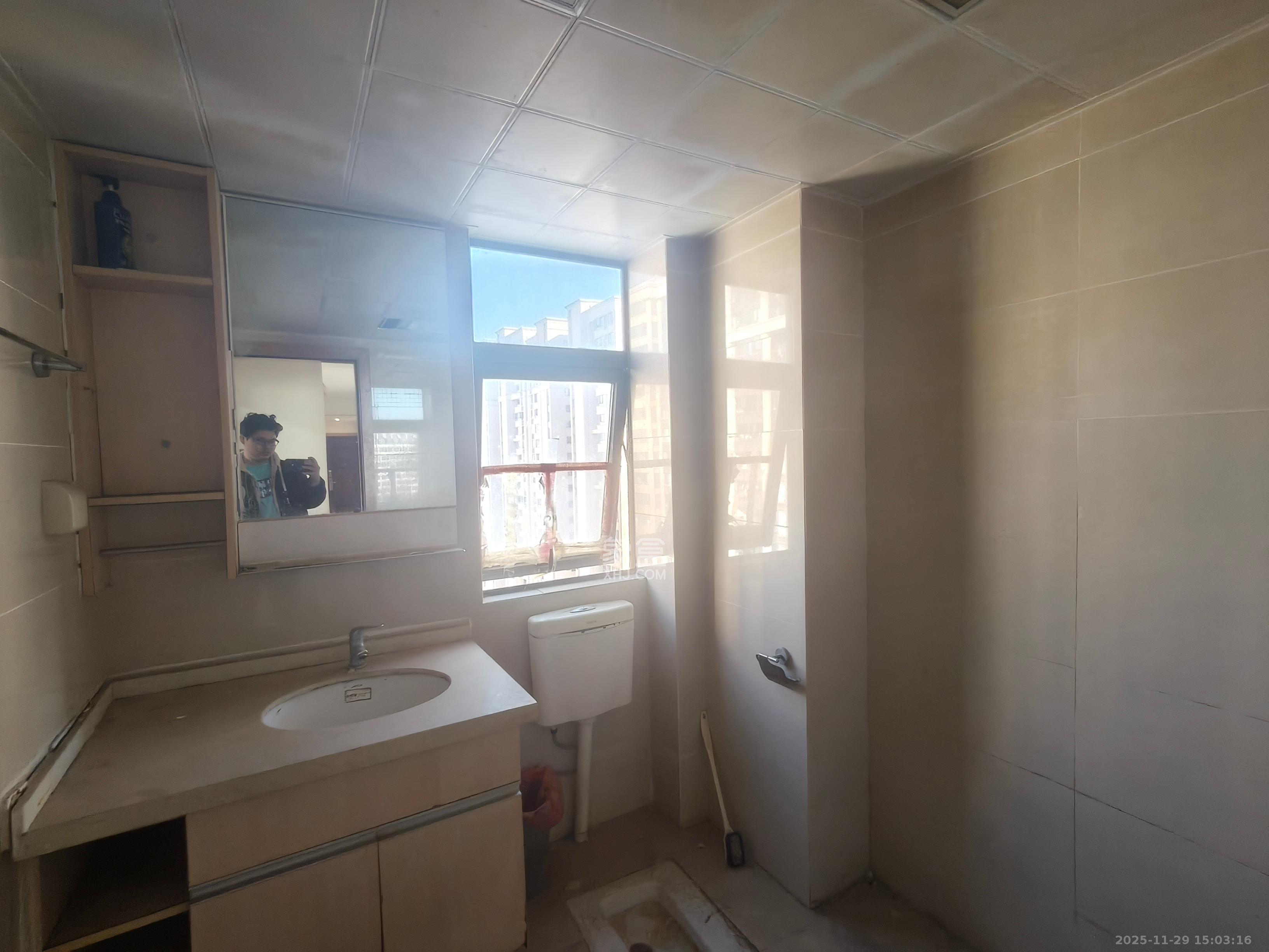 五矿万境蓝山 4室2厅2卫 2800.0元/月 五矿万境蓝山 4室2厅2卫 2800.0元/月室内图