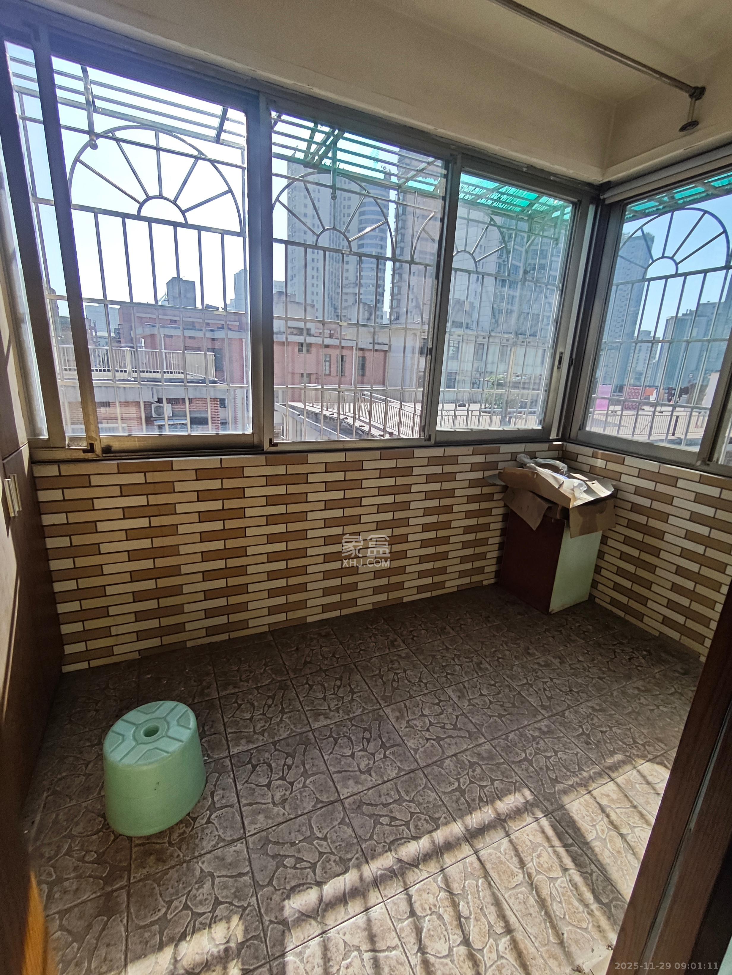 湖南省轻工业品进出口公司宿舍/外贸宿舍  2室1厅1卫    1500.0元/月室内图