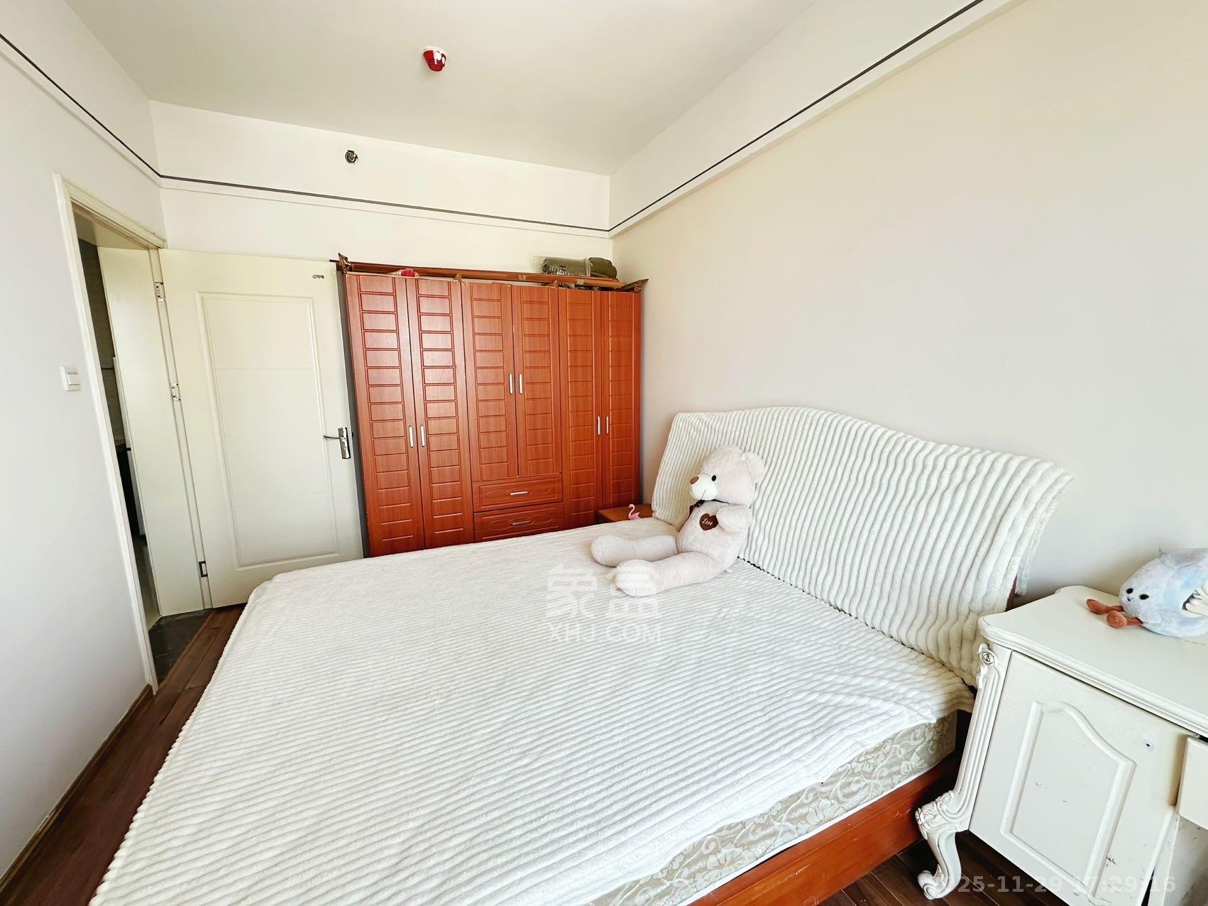 中建木莲工社 1室1厅1卫 1800.0元/月 中建木莲工社 1室1厅1卫 1800.0元/月室内图