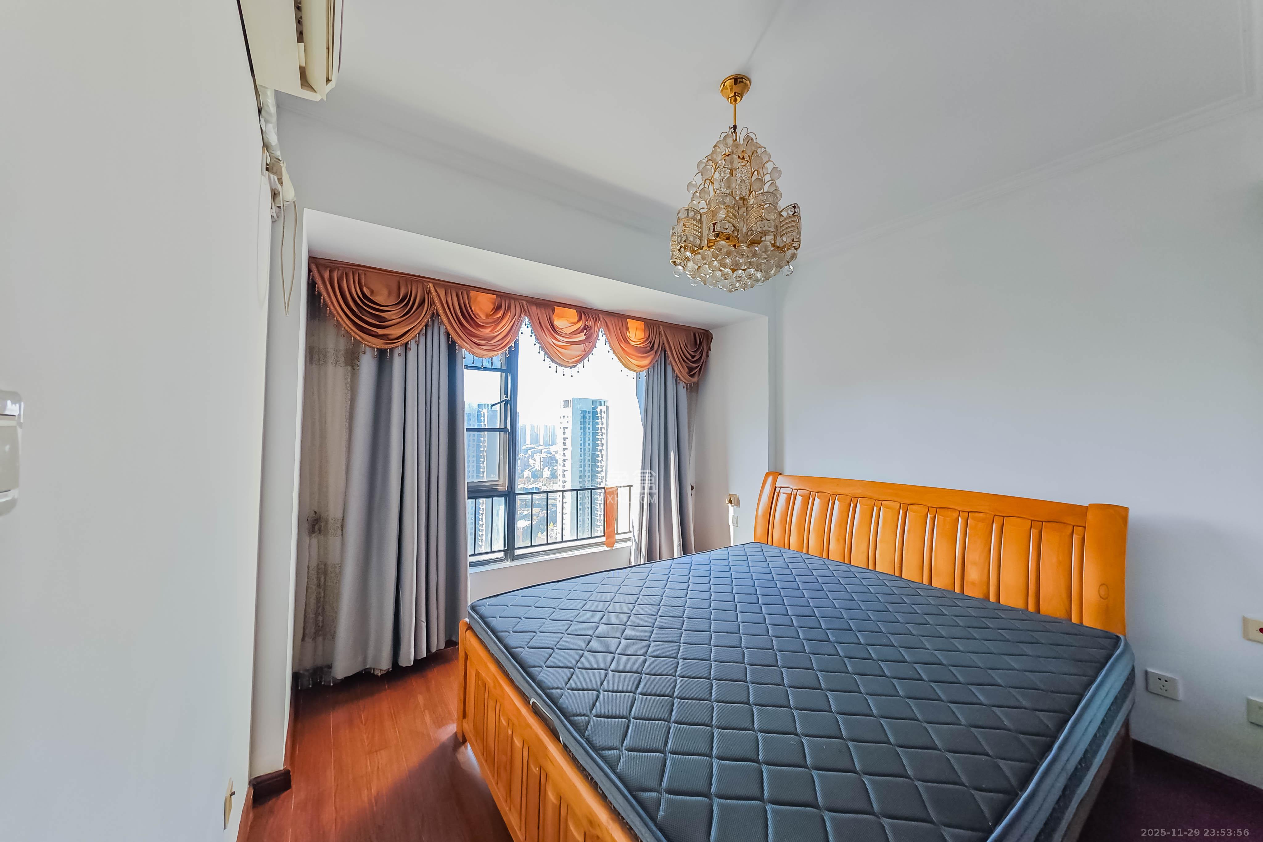 万科金域华府三四期 3室2厅1卫 90.0万 万科金域华府三四期 3室2厅1卫 90.0万其他