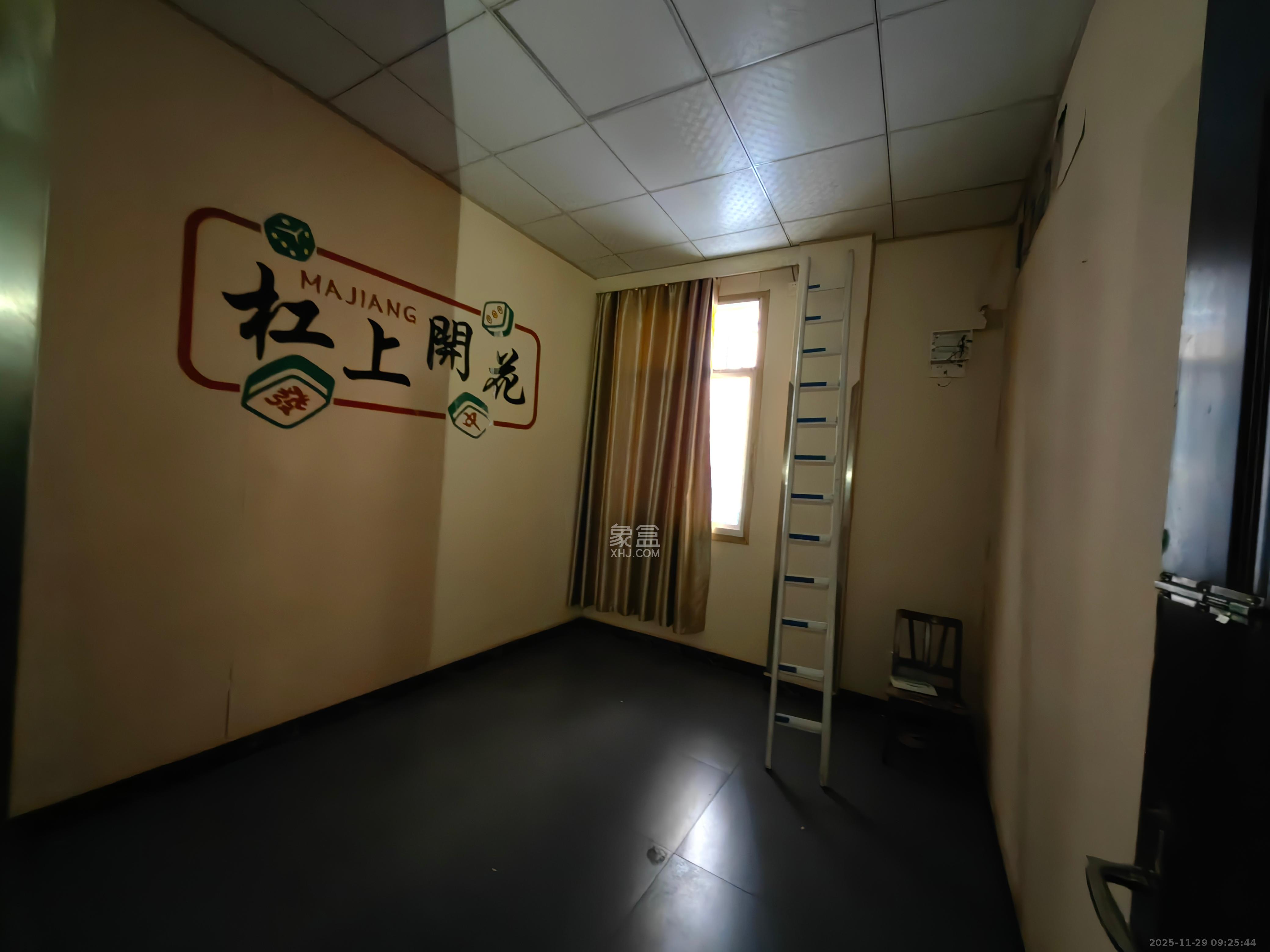 星沙六区   168.0㎡      4000.0元/月室内图