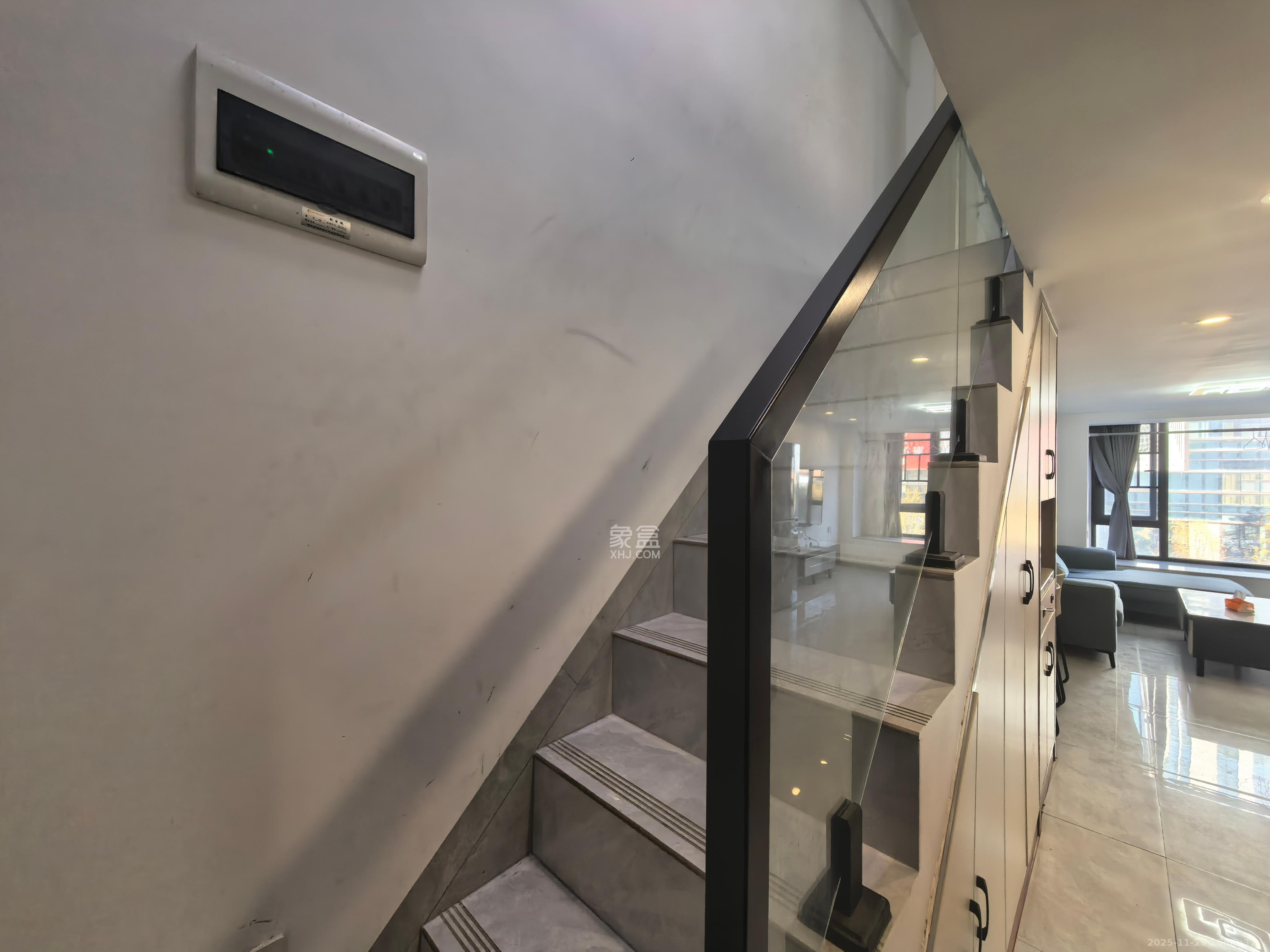 新城悦隽 2室1厅1卫 1600.0元/月 新城悦隽 2室1厅1卫 1600.0元/月室内图